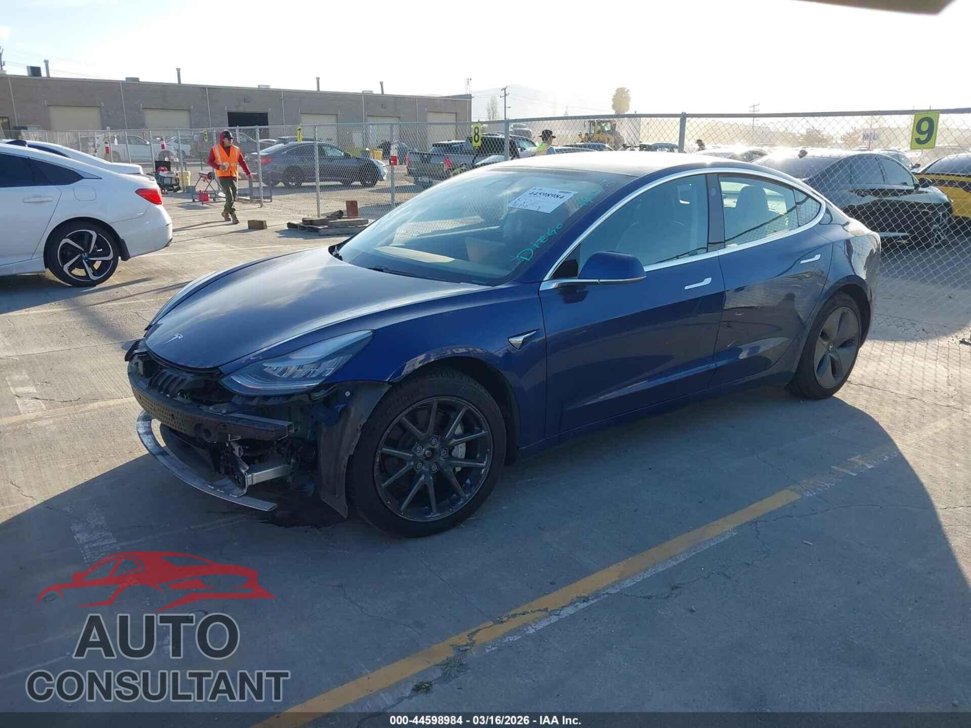 TESLA MODEL 3 2019 - 5YJ3E1EBXKF497156