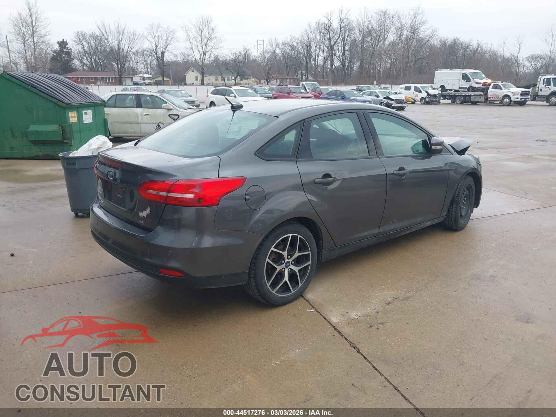 FORD FOCUS 2017 - 1FADP3H25HL347859