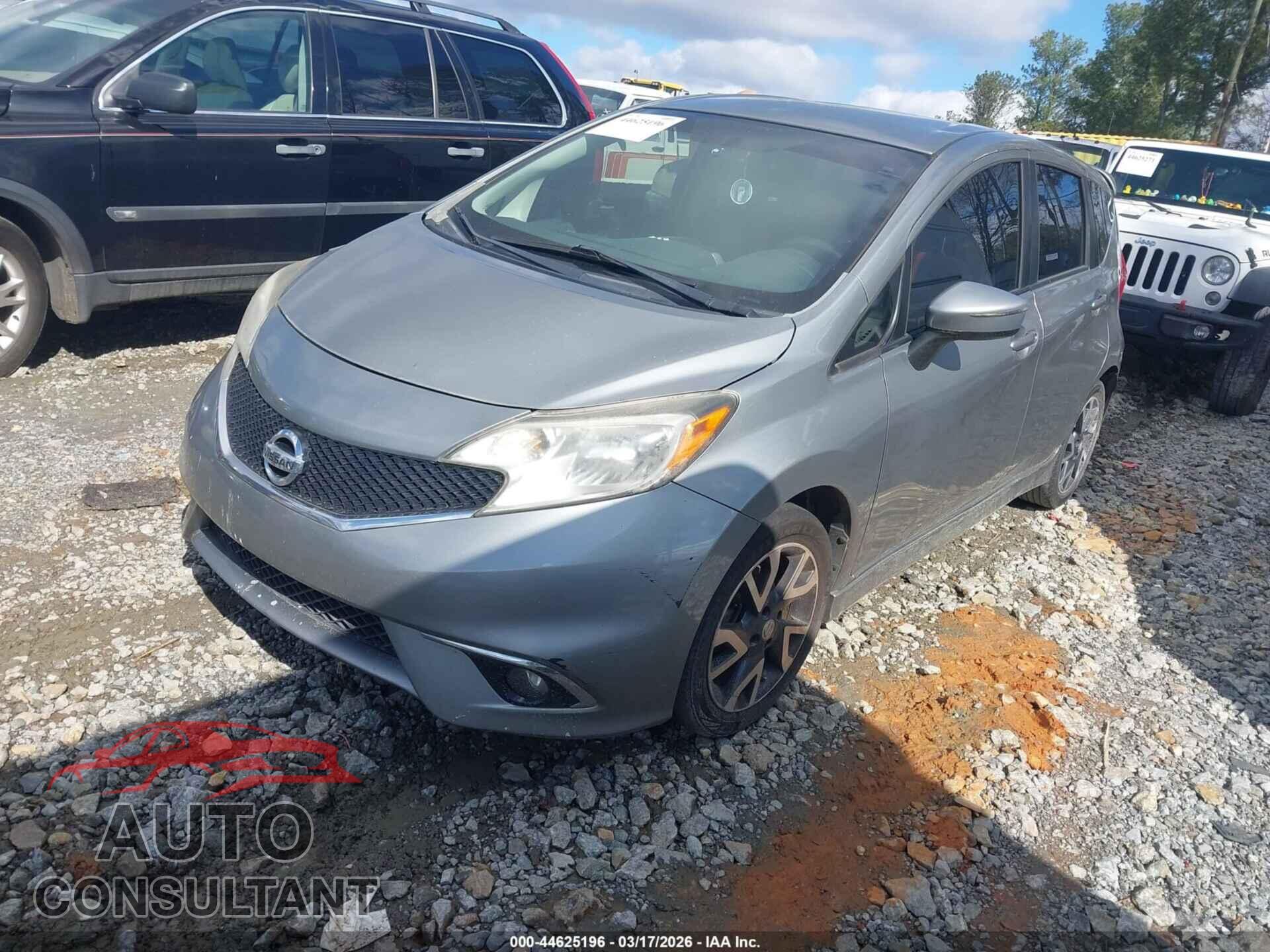 NISSAN VERSA NOTE 2015 - 3N1CE2CP4FL404470