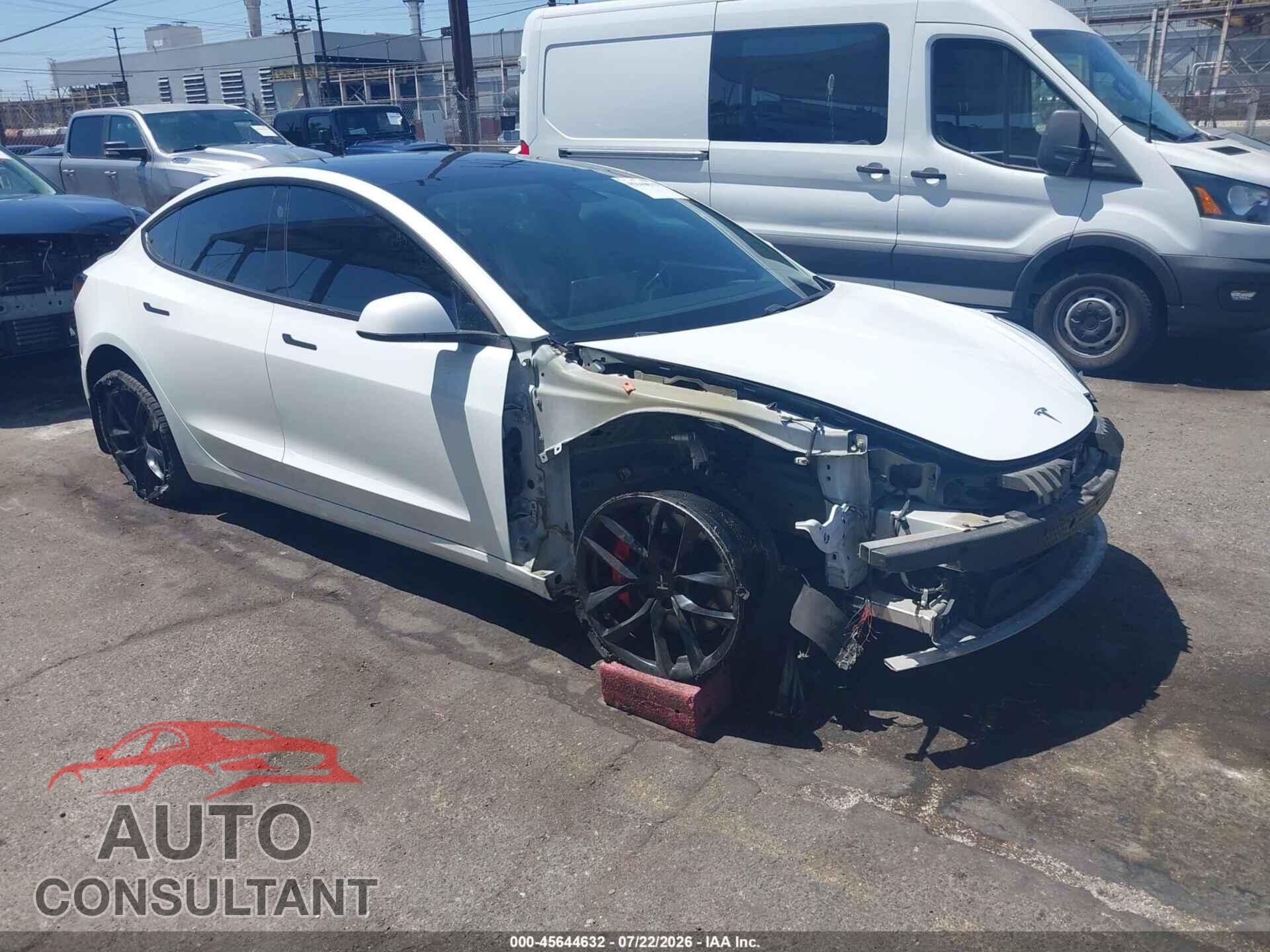 TESLA MODEL 3 2018 - 5YJ3E1EB0JF106563