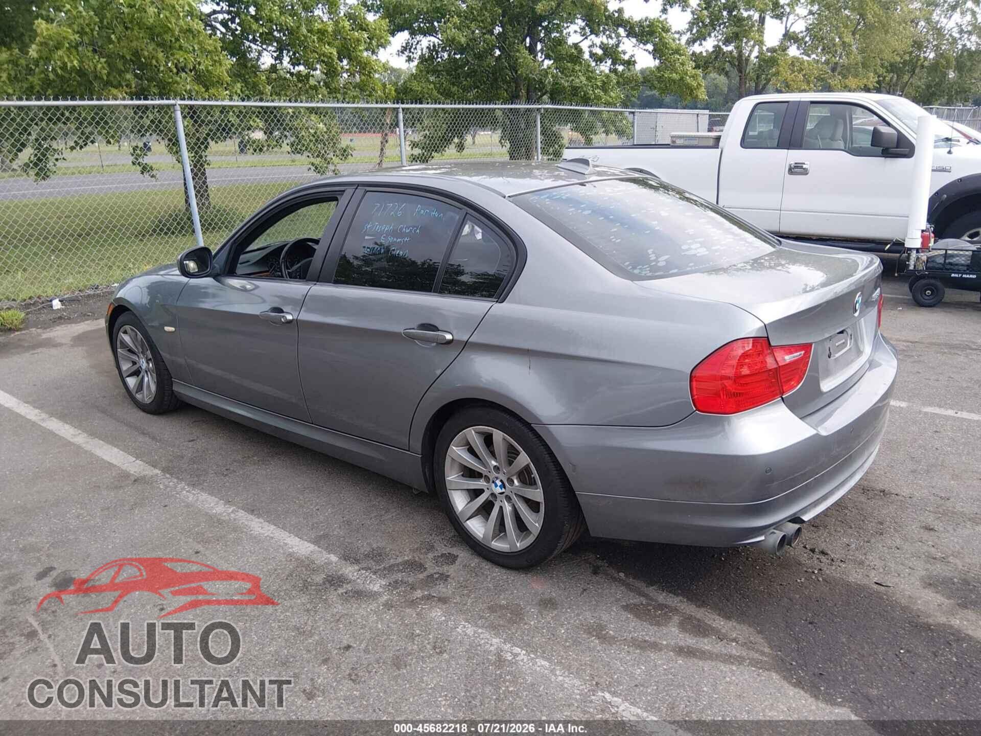 BMW 328I 2011 - WBAPH7C51BE679495
