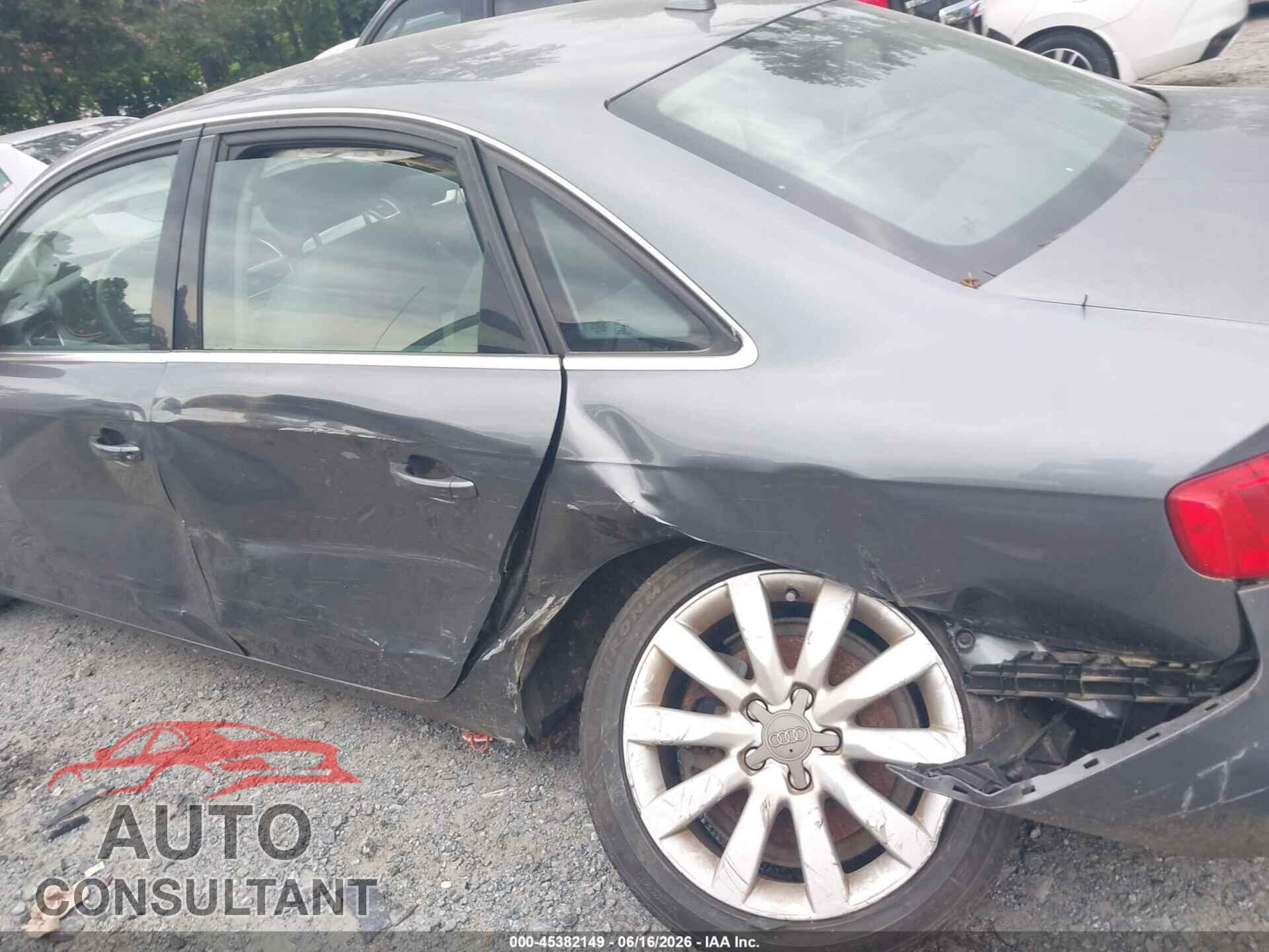 AUDI A4 2013 - WAUBFAFL8DN016726
