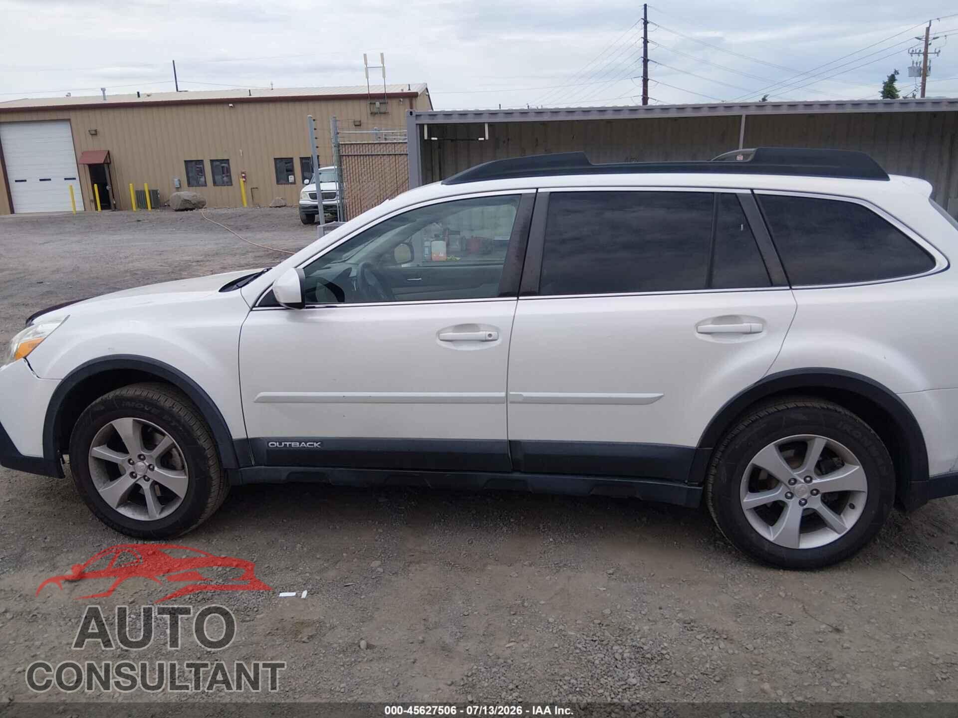 SUBARU OUTBACK 2013 - 4S4BRDPC4D2232712