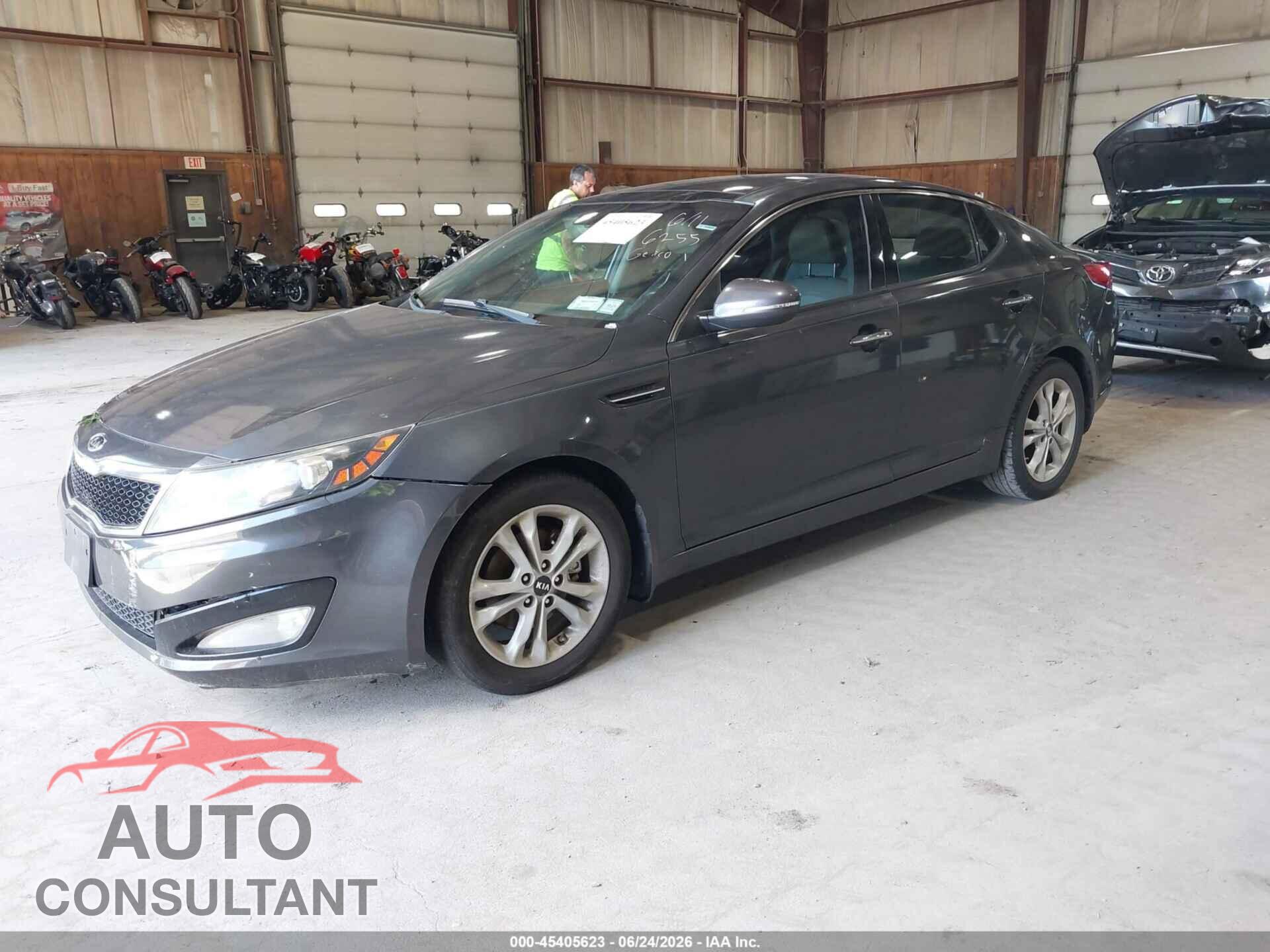 KIA OPTIMA 2011 - KNAGN4A73B5167555