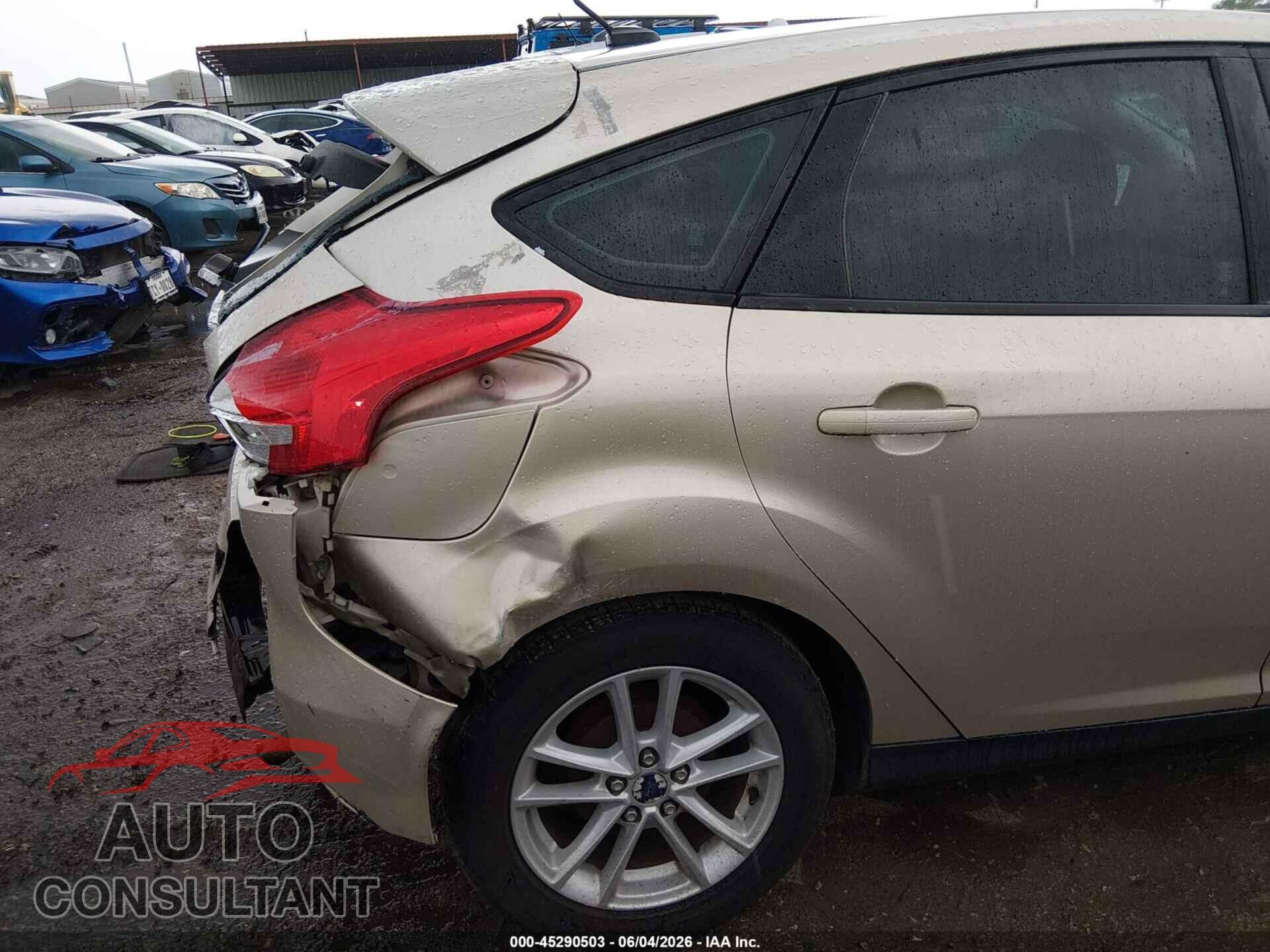 FORD FOCUS 2017 - 1FADP3K20HL262887