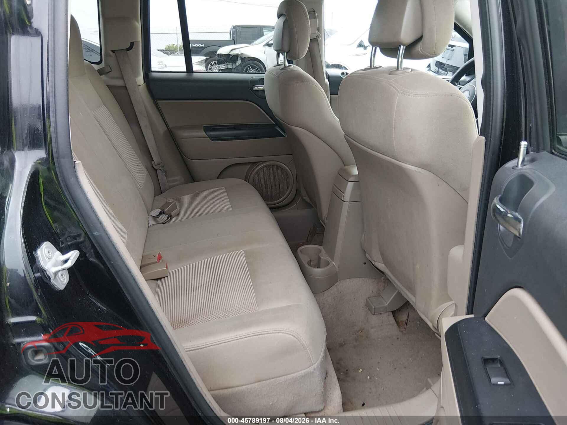JEEP COMPASS 2013 - 1C4NJDBB0DD205096