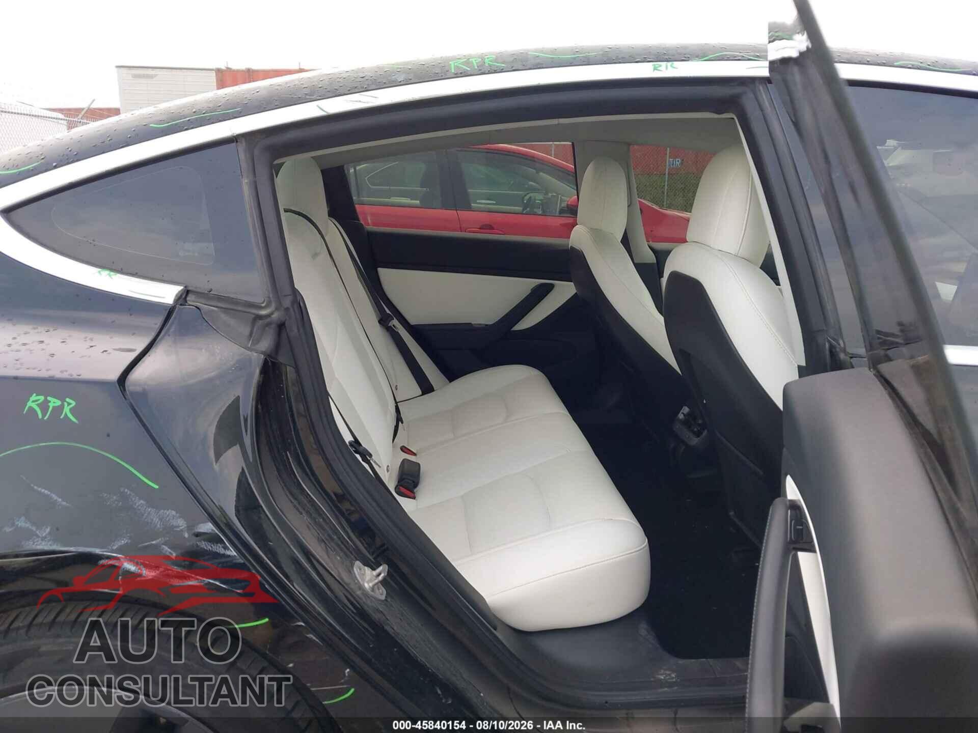 TESLA MODEL 3 2018 - 5YJ3E1EB1JF184320