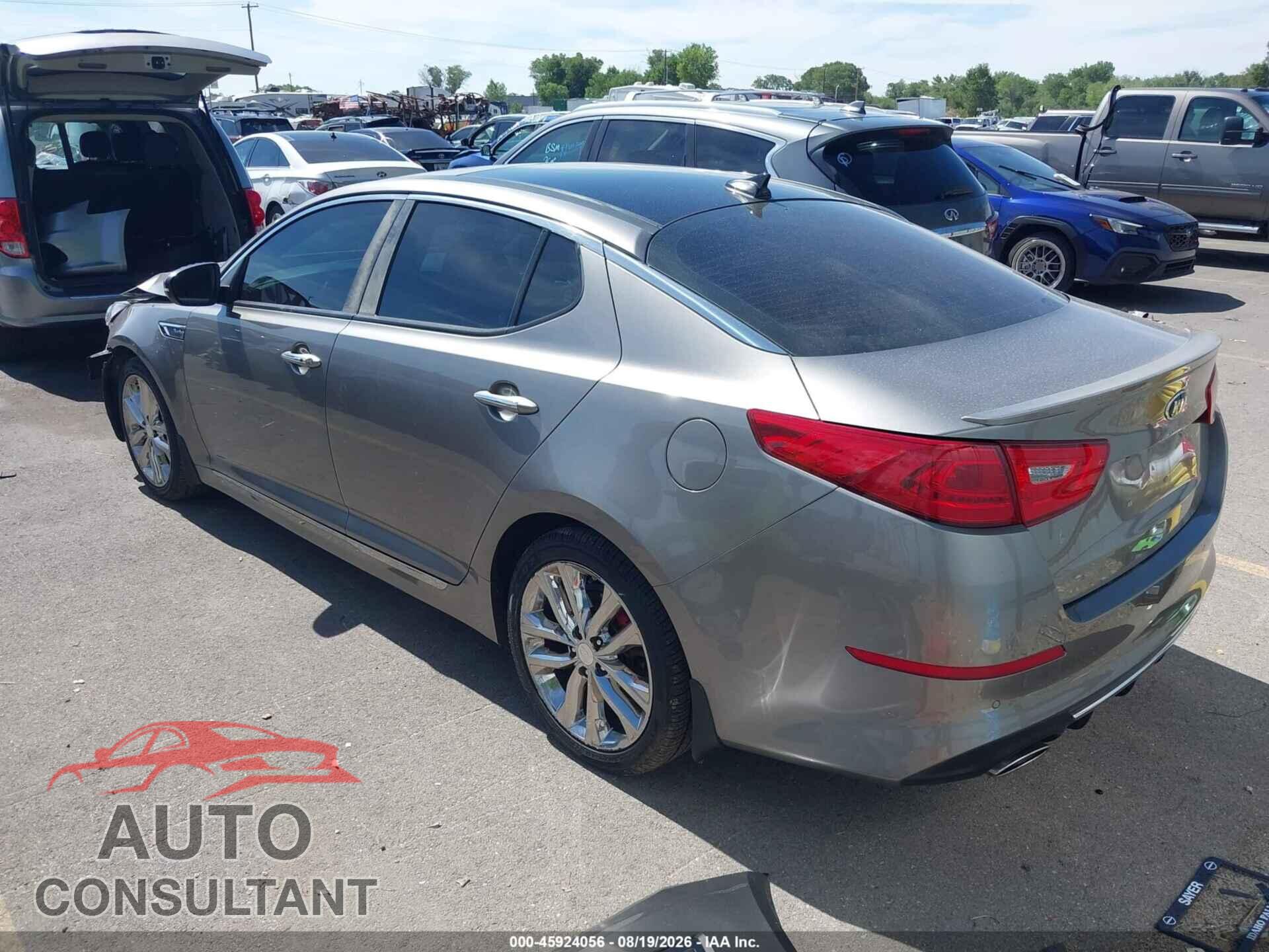 KIA OPTIMA 2015 - 5XXGR4A64FG353685