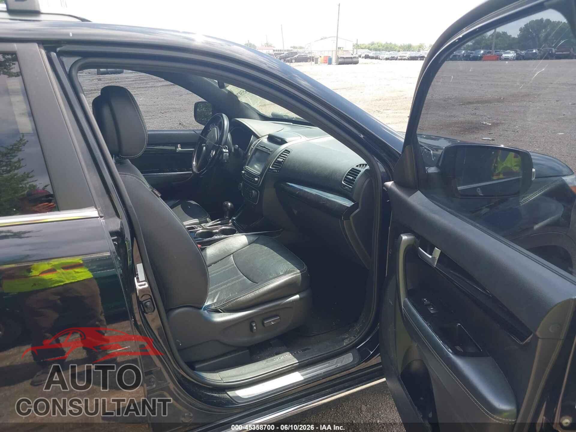 KIA SORENTO 2014 - 5XYKWDA76EG527715