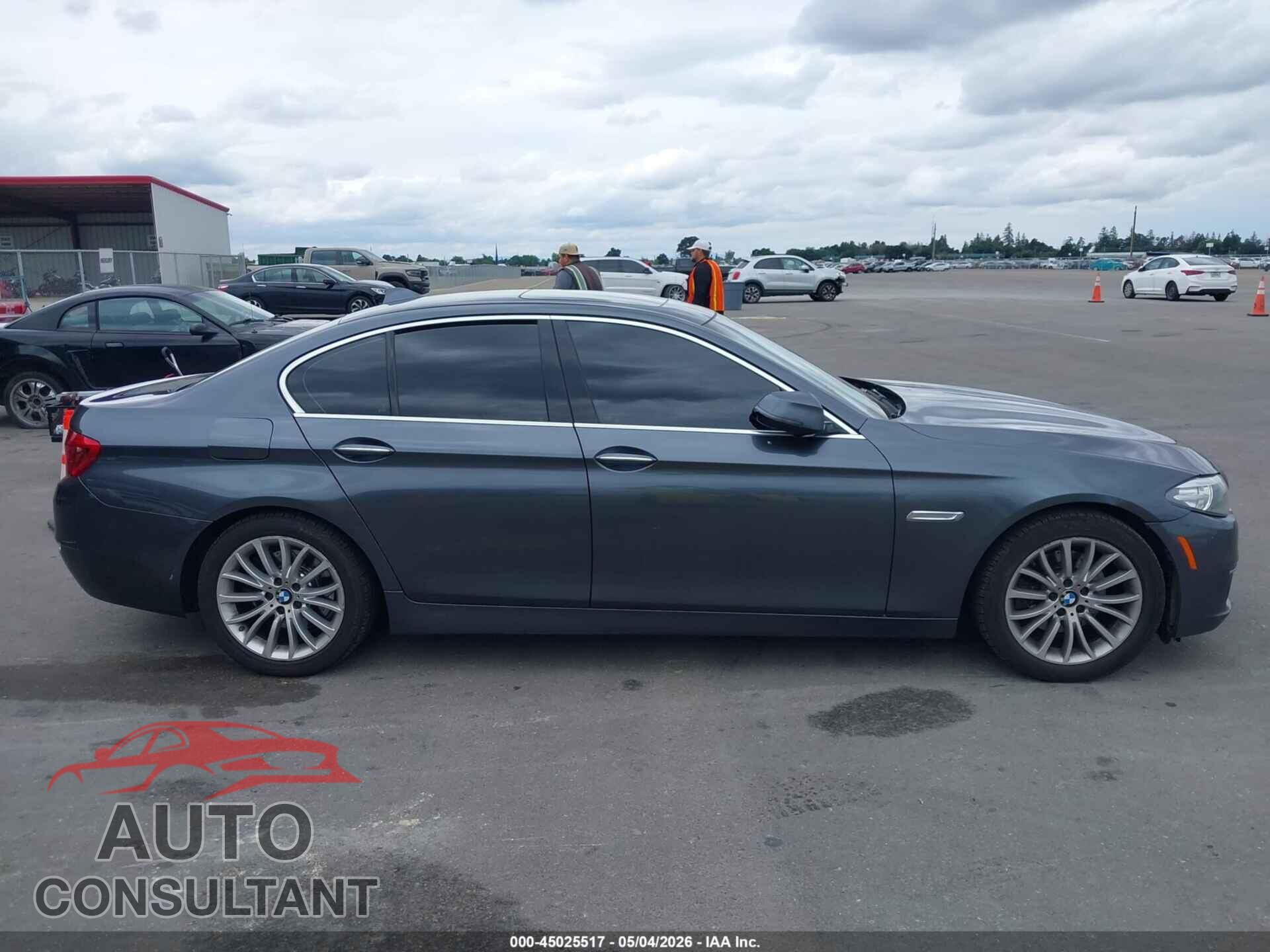 BMW 528I 2016 - WBA5A5C55GG348009