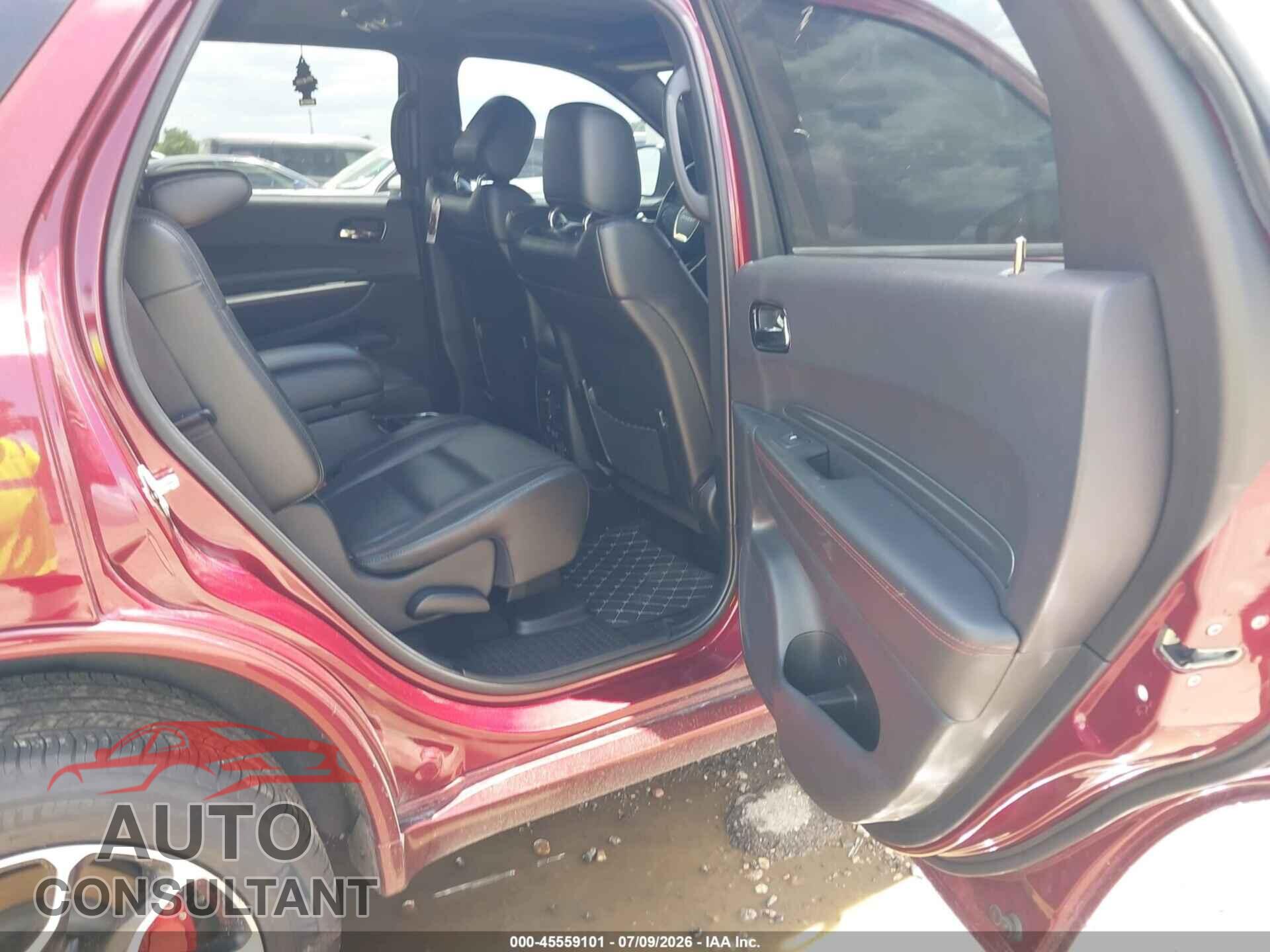 DODGE DURANGO 2023 - 1C4SDHCT7PC572032
