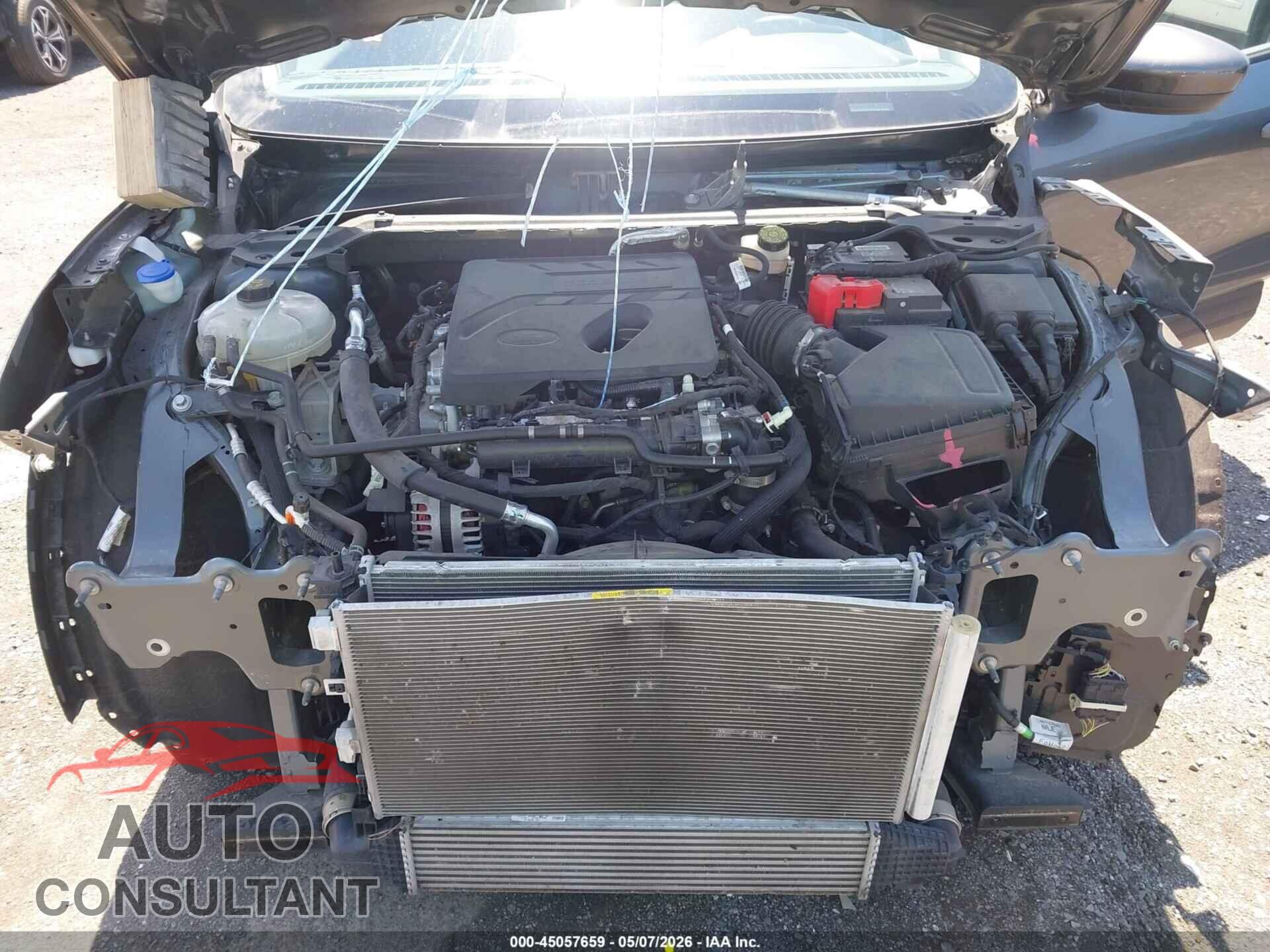 FORD ESCAPE 2020 - 1FMCU9G62LUA95329