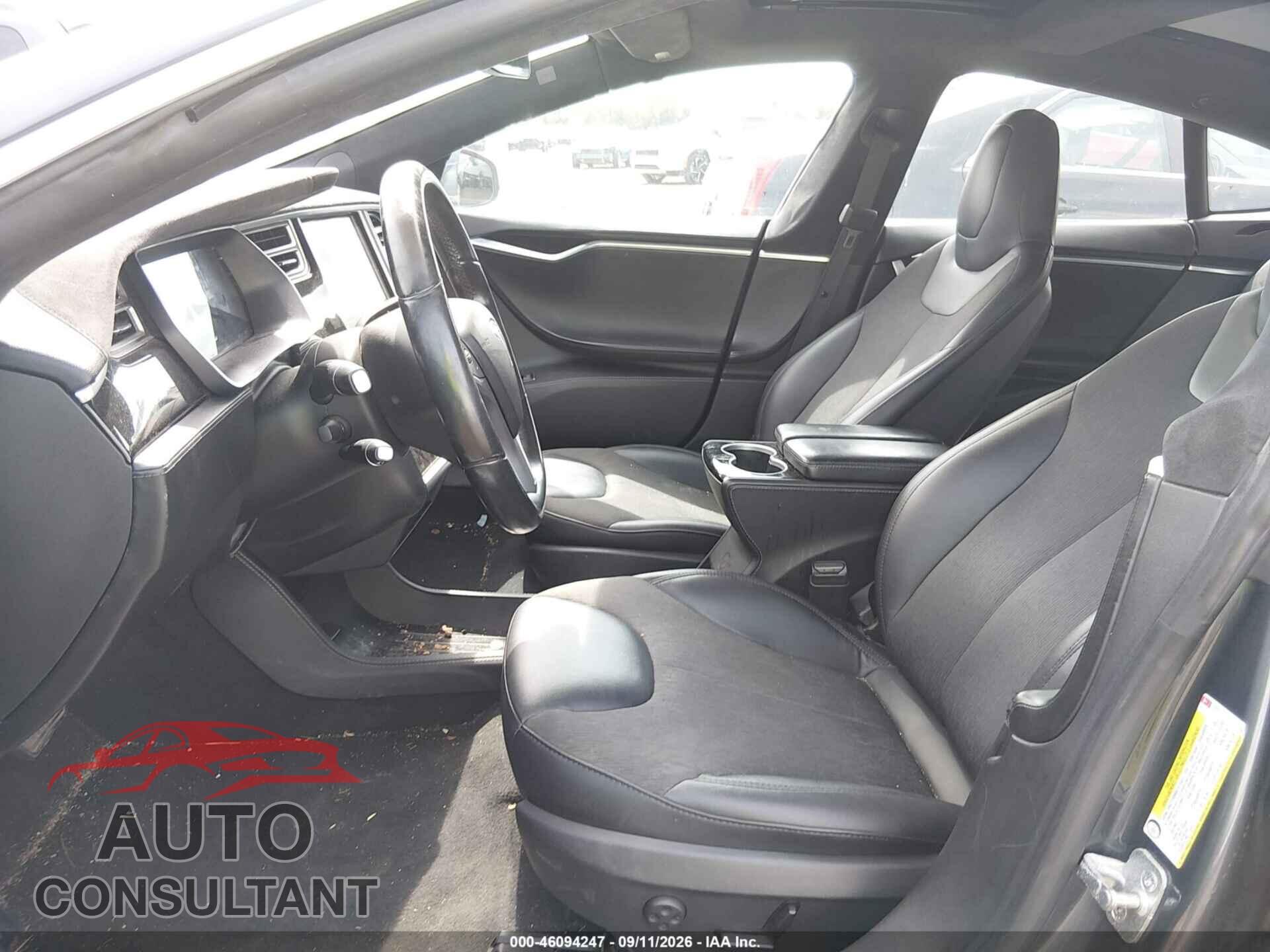 TESLA MODEL S 2015 - 5YJSA1E22FF103713