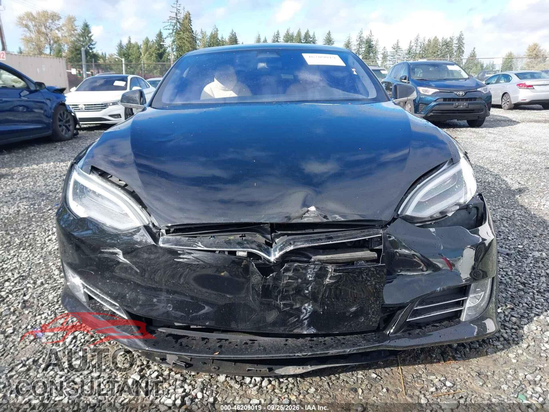 TESLA MODEL S 2020 - 5YJSA1E29LF388552