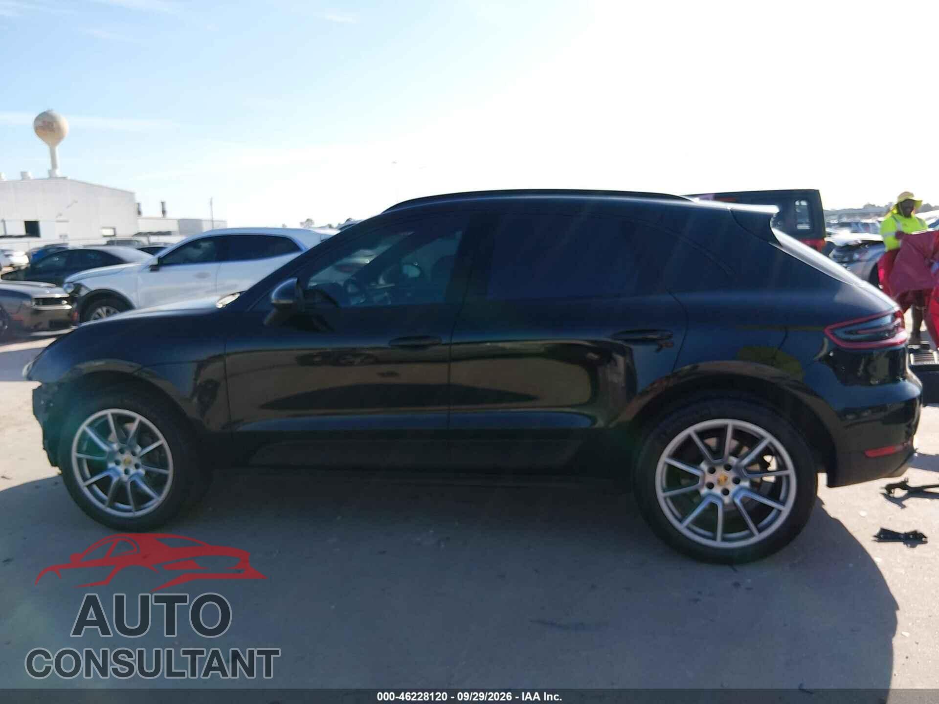 PORSCHE MACAN 2017 - WP1AB2A51HLB10987