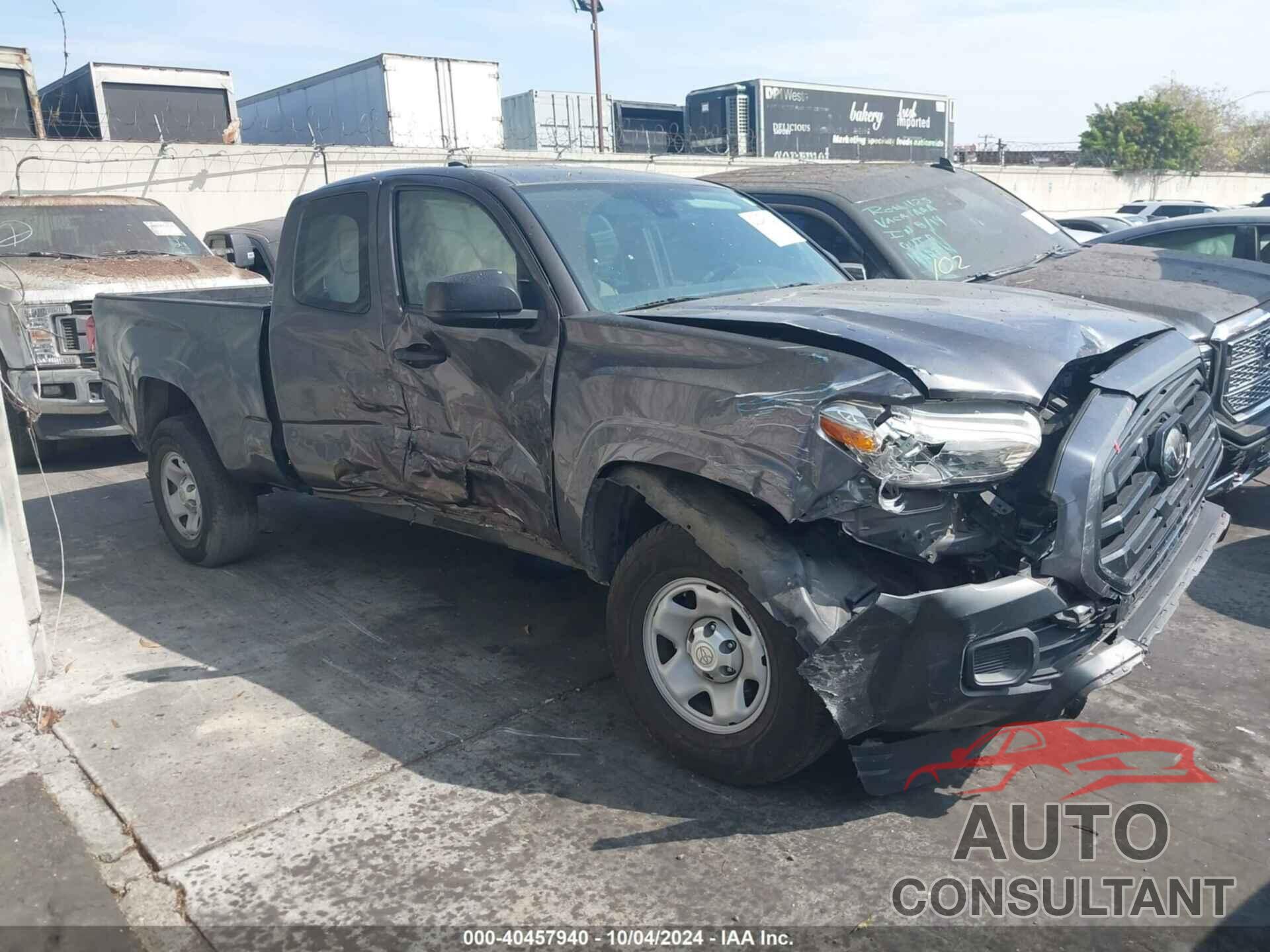 TOYOTA TACOMA 2018 - 5TFRX5GN4JX108065