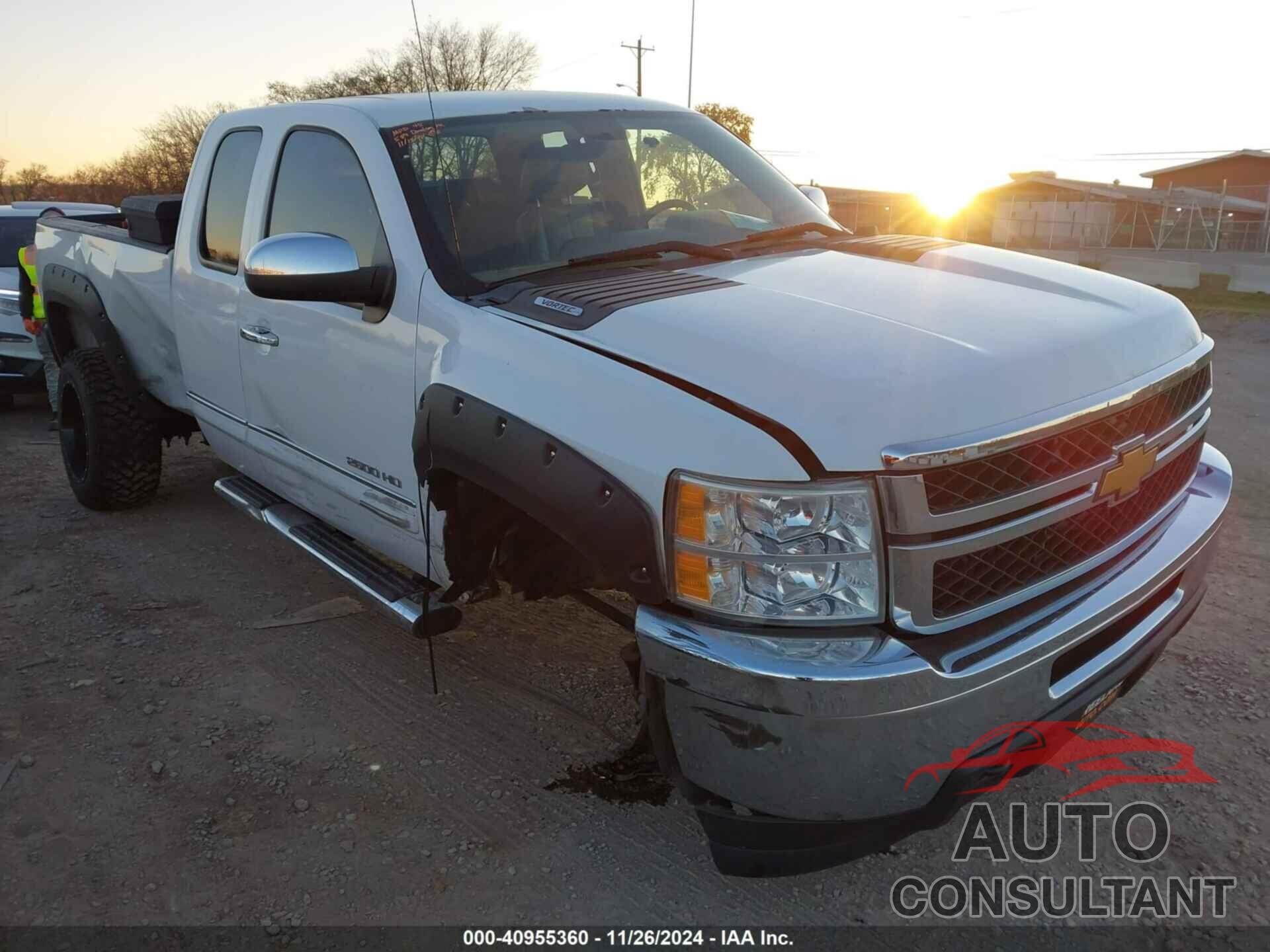 CHEVROLET SILVERADO 2500HD 2012 - 1GC2KVCG1CZ142107