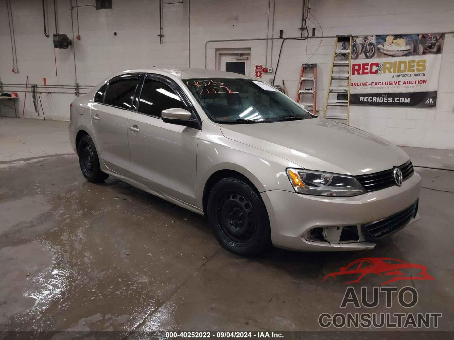 VOLKSWAGEN JETTA 2014 - 3VWD17AJ3EM215761