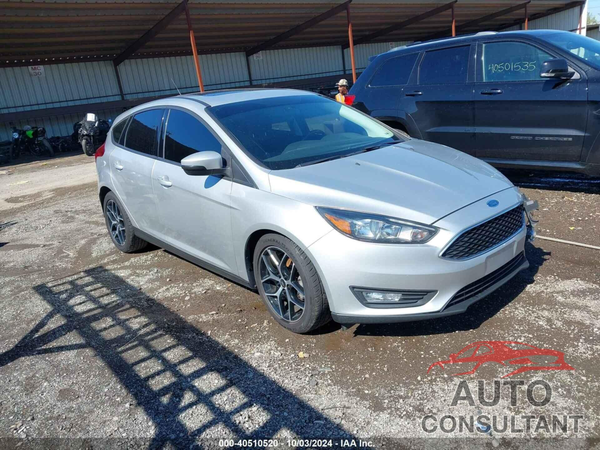 FORD FOCUS 2017 - 1FADP3M21HL253385