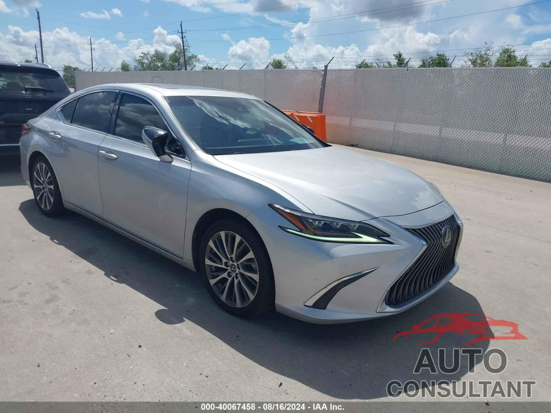 LEXUS ES 2019 - 58ABZ1B19KU035274