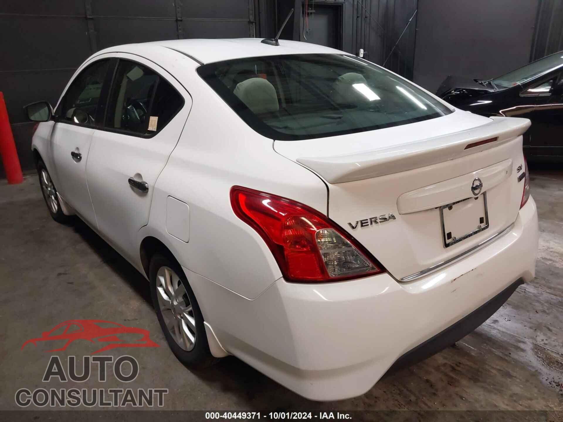 NISSAN VERSA 2017 - 3N1CN7AP1HL888407
