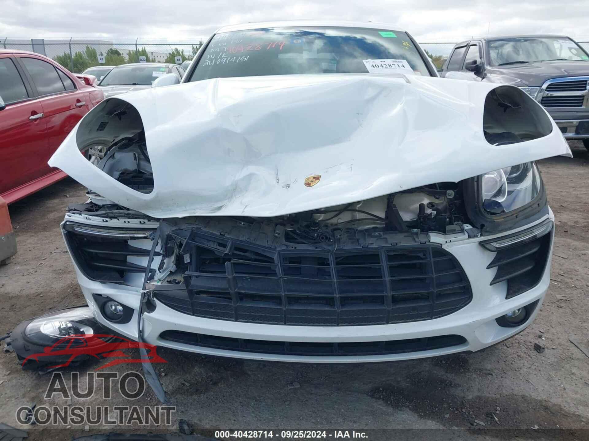 PORSCHE MACAN 2018 - WP1AA2A55JLB12041