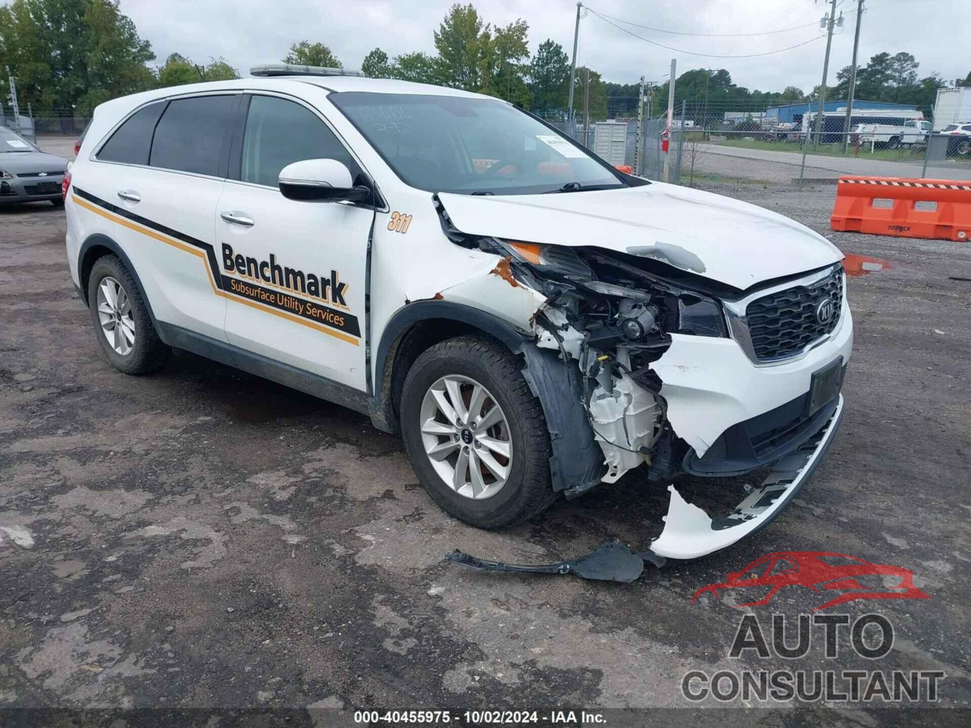 KIA SORENTO 2019 - 5XYPG4A3XKG513666