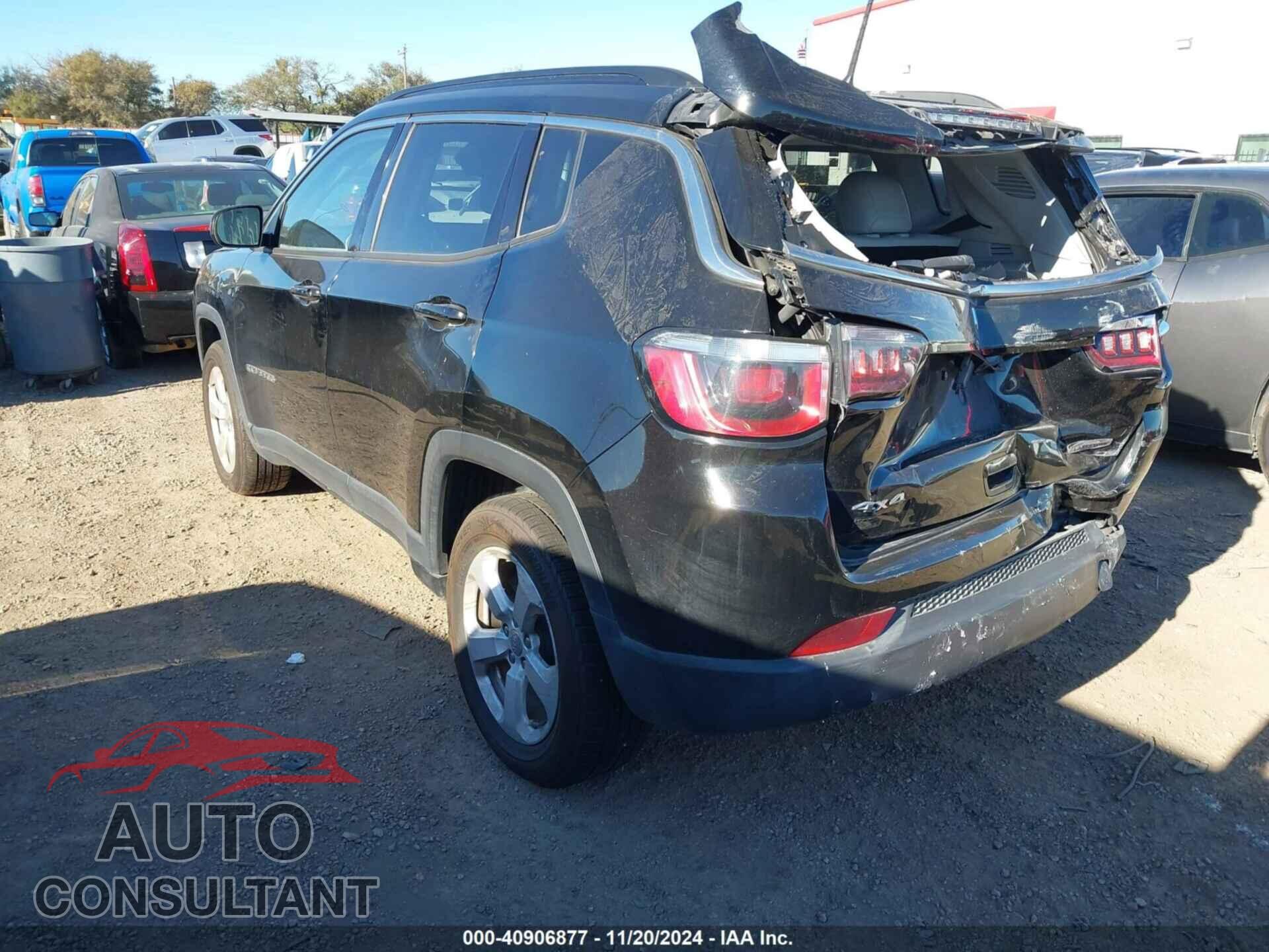 JEEP COMPASS 2018 - 3C4NJDBB1JT152947