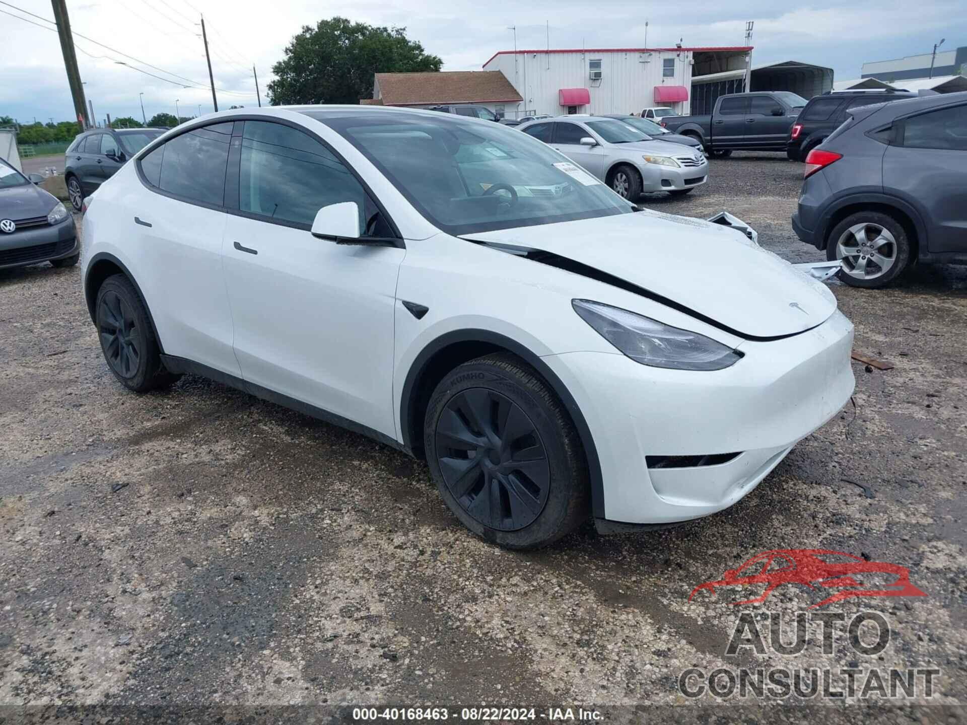 TESLA MODEL Y 2024 - 7SAYGDED0RF131190