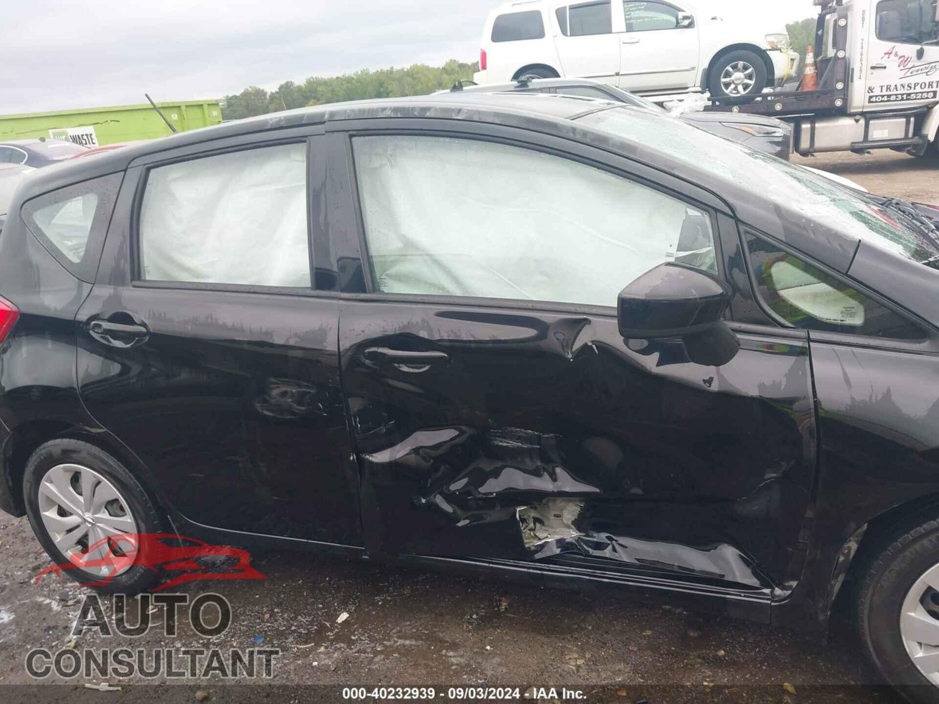NISSAN VERSA NOTE 2017 - 3N1CE2CP1HL352248