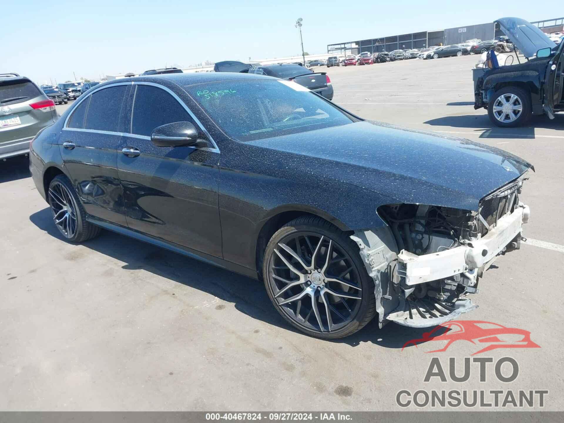 MERCEDES-BENZ E 300 2019 - WDDZF4JB5KA519514