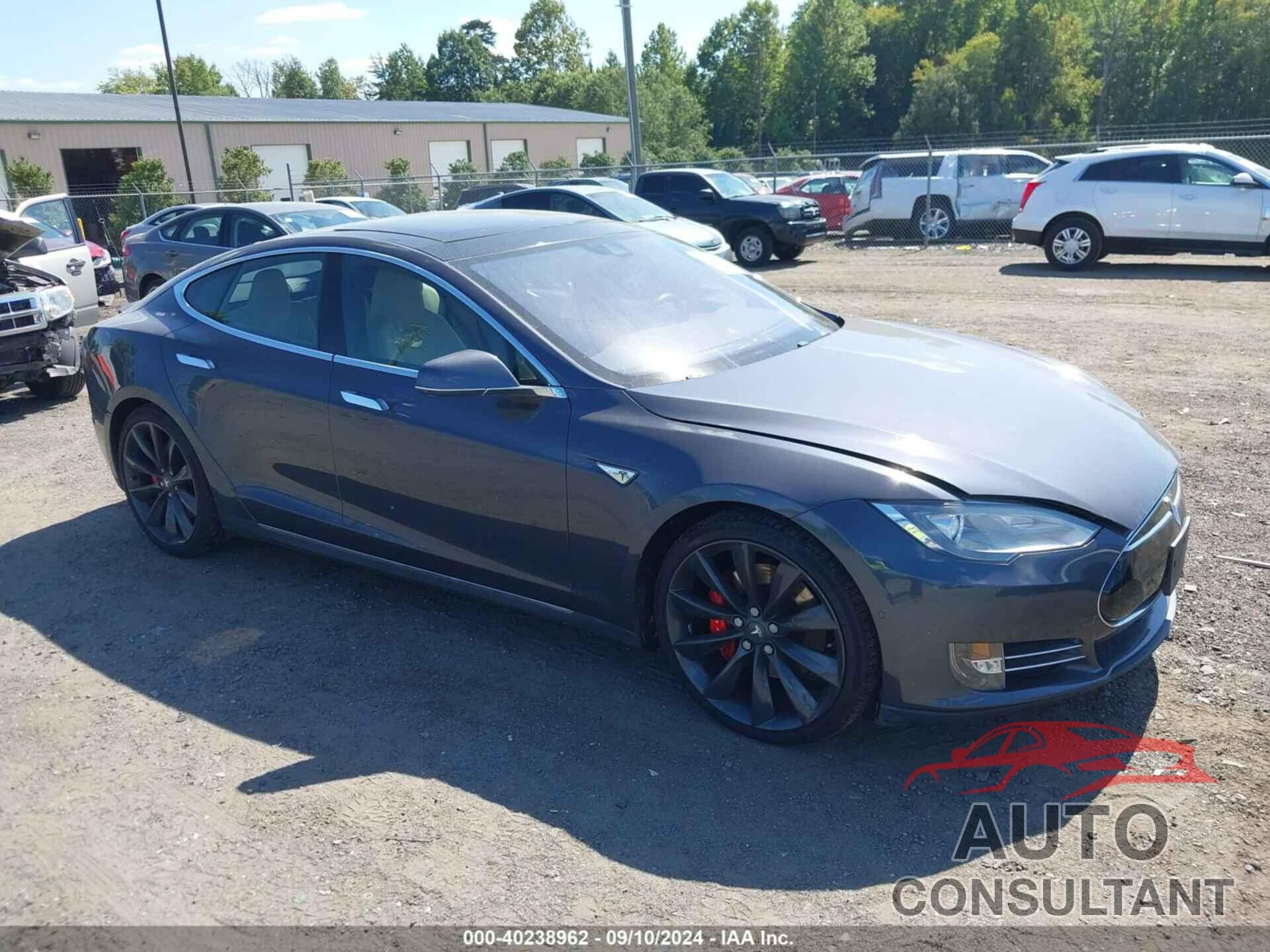 TESLA MODEL S 2016 - 5YJSA1E42GF125066