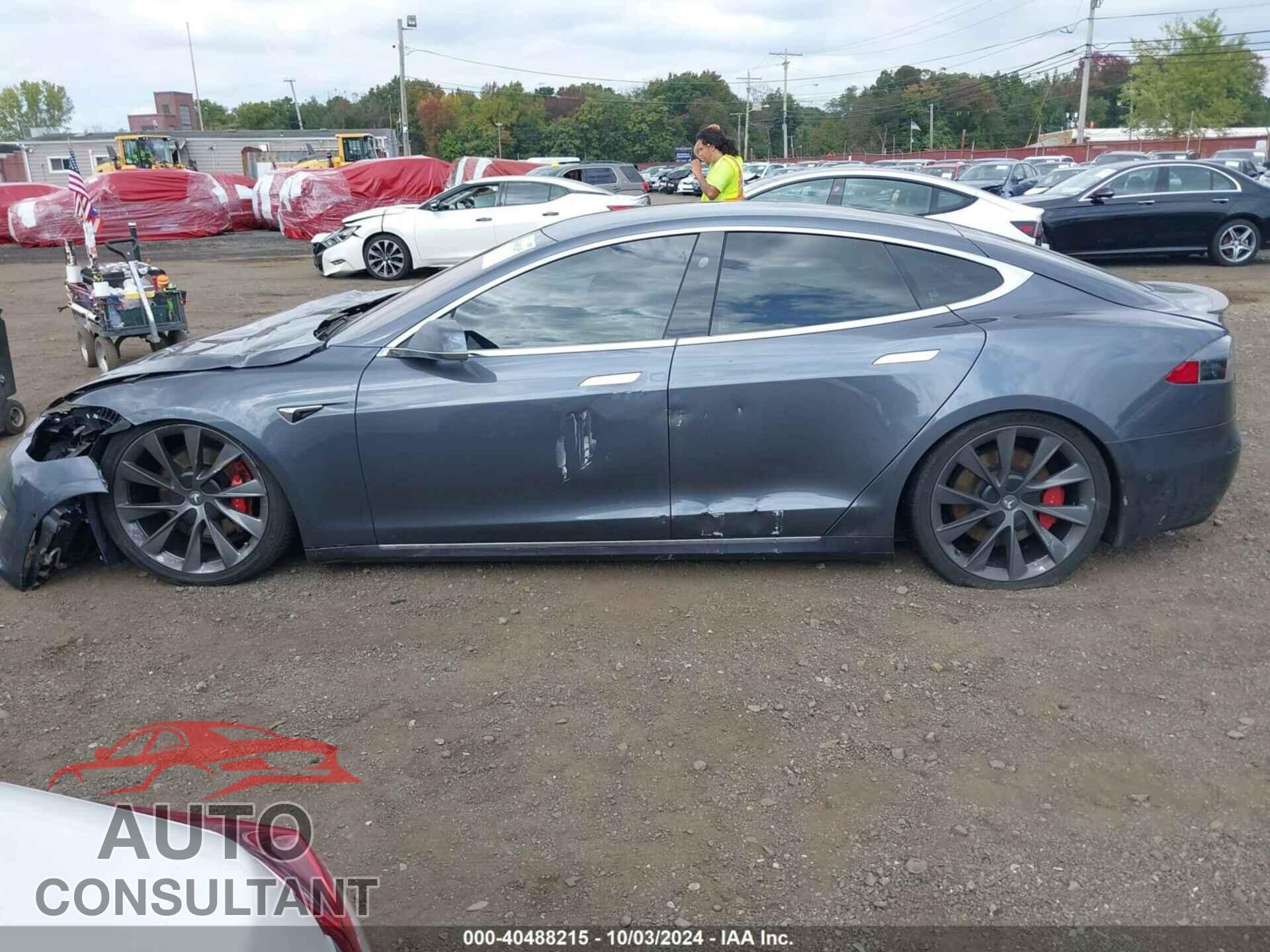 TESLA MODEL S 2021 - 5YJSA1E41MF421658
