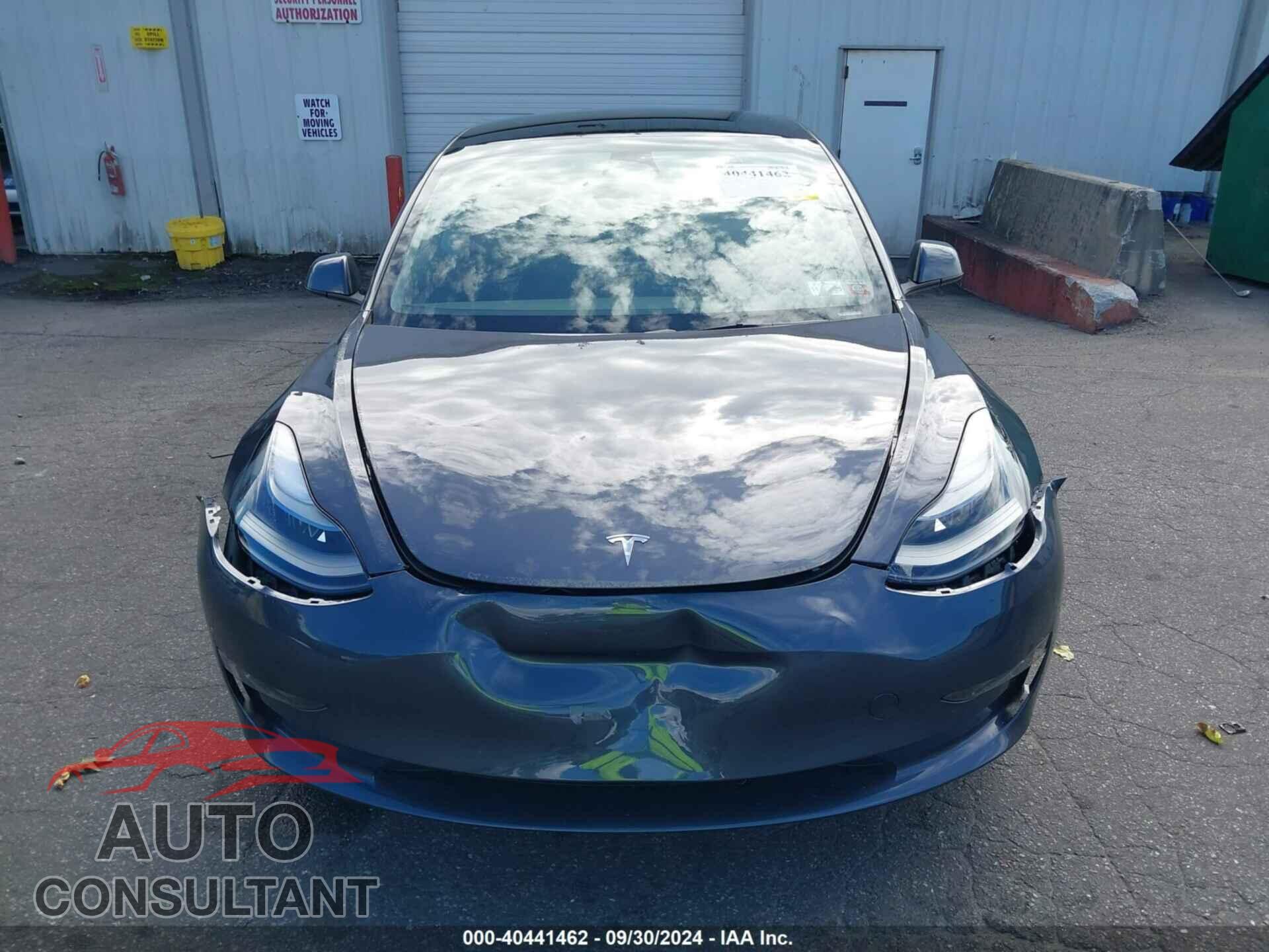TESLA MODEL 3 2023 - 5YJ3E1EB9PF690860