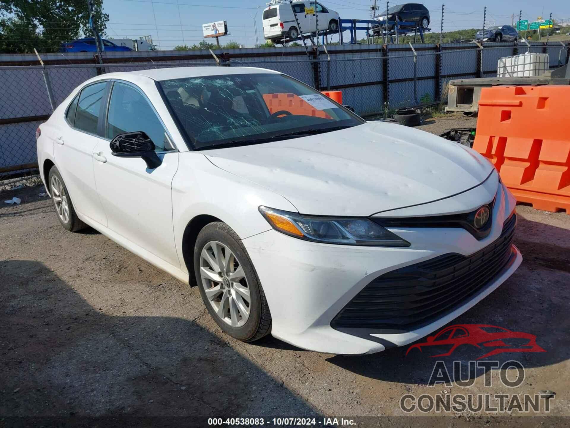 TOYOTA CAMRY 2019 - 4T1B11HK4KU260586