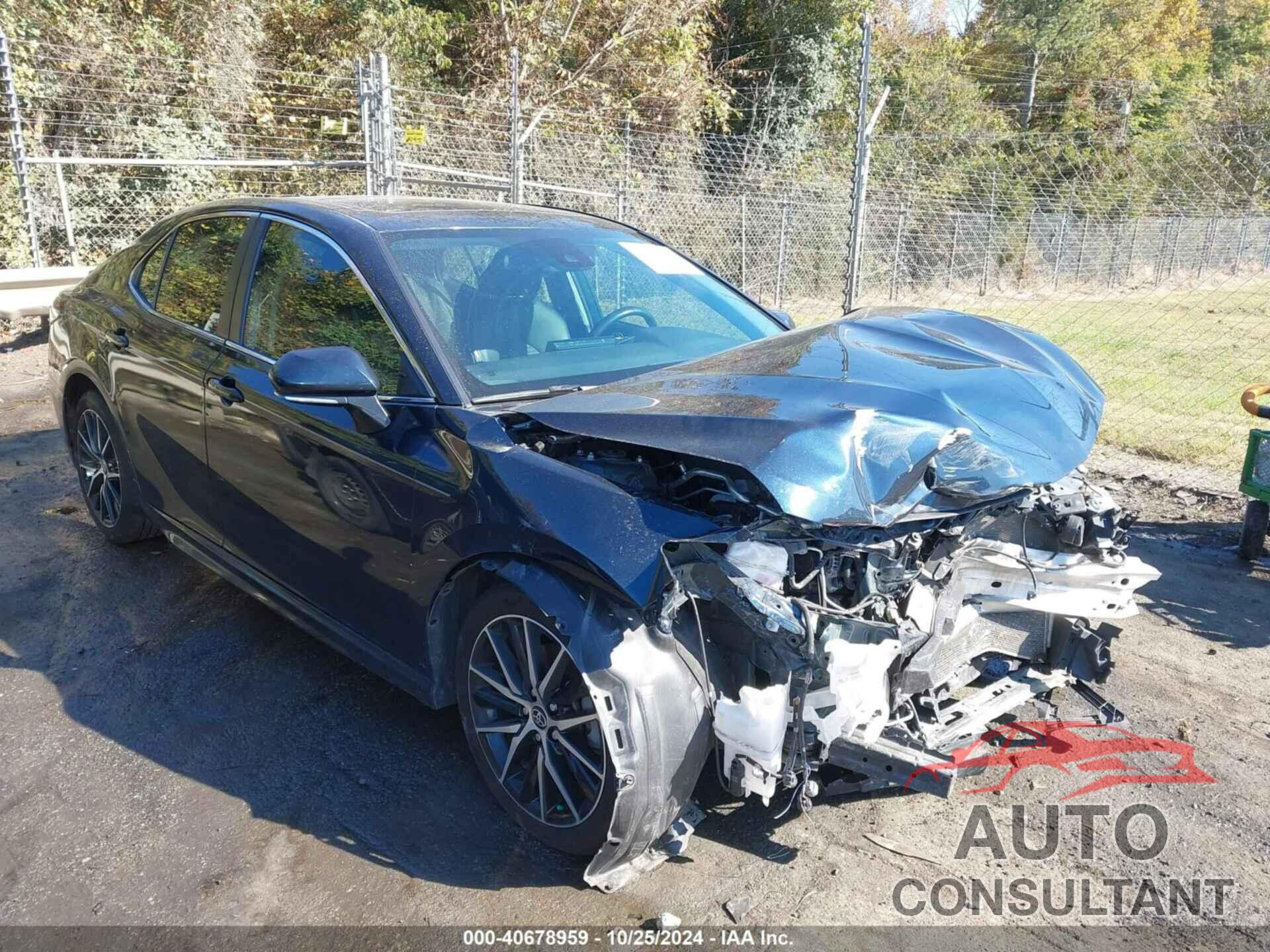 TOYOTA CAMRY 2021 - 4T1G11AK8MU530163