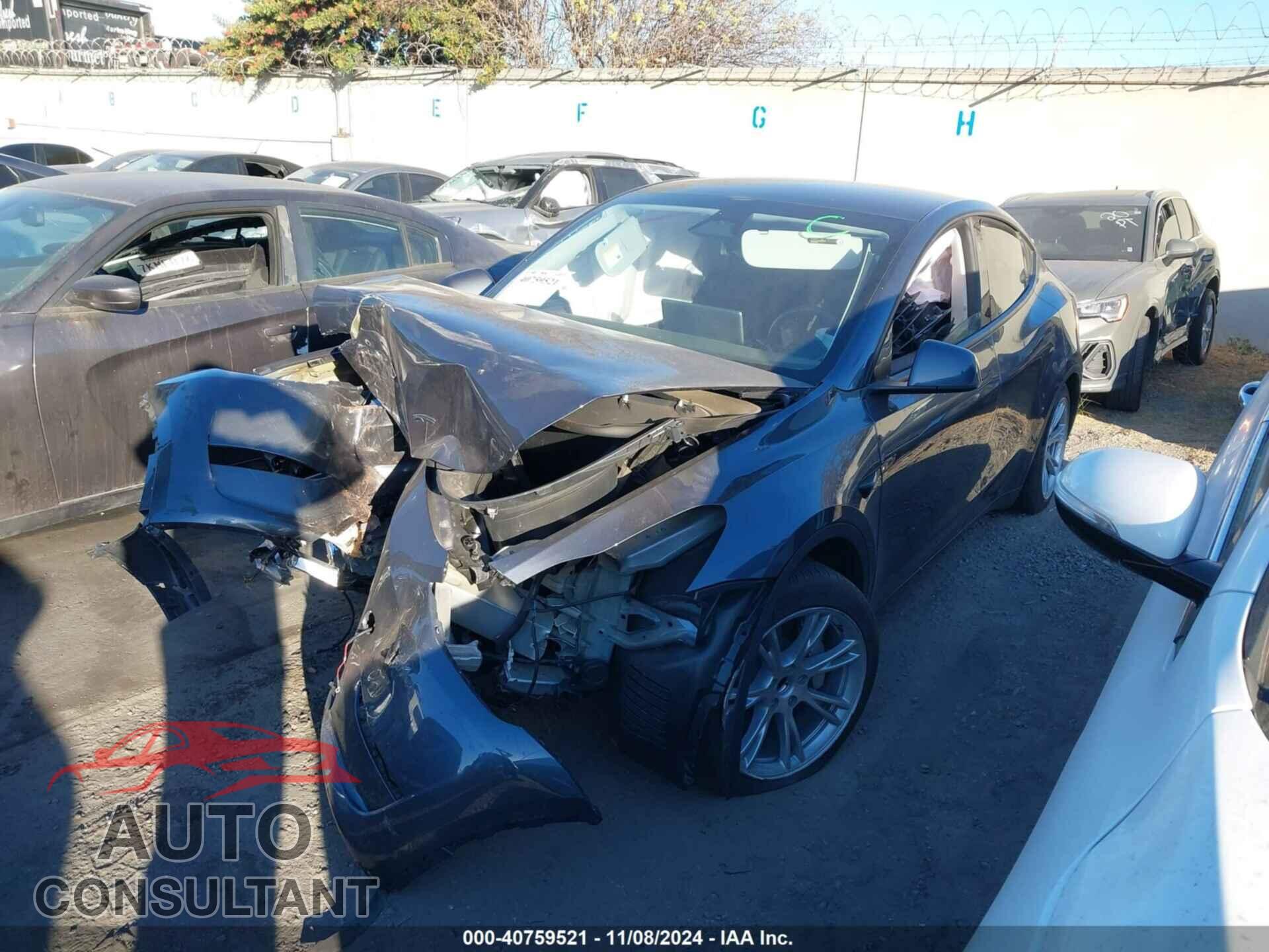 TESLA MODEL Y 2023 - 7SAYGDED6PF946037