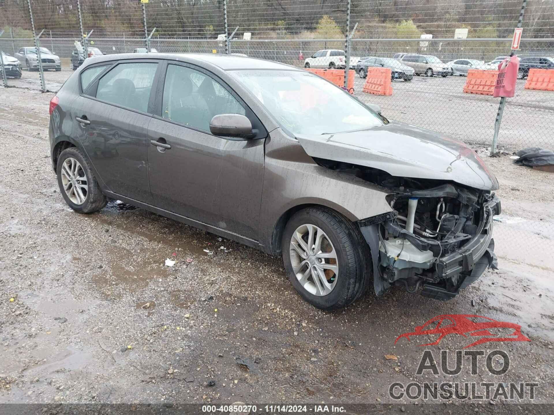 KIA FORTE 2011 - KNAFU5A24B5379292