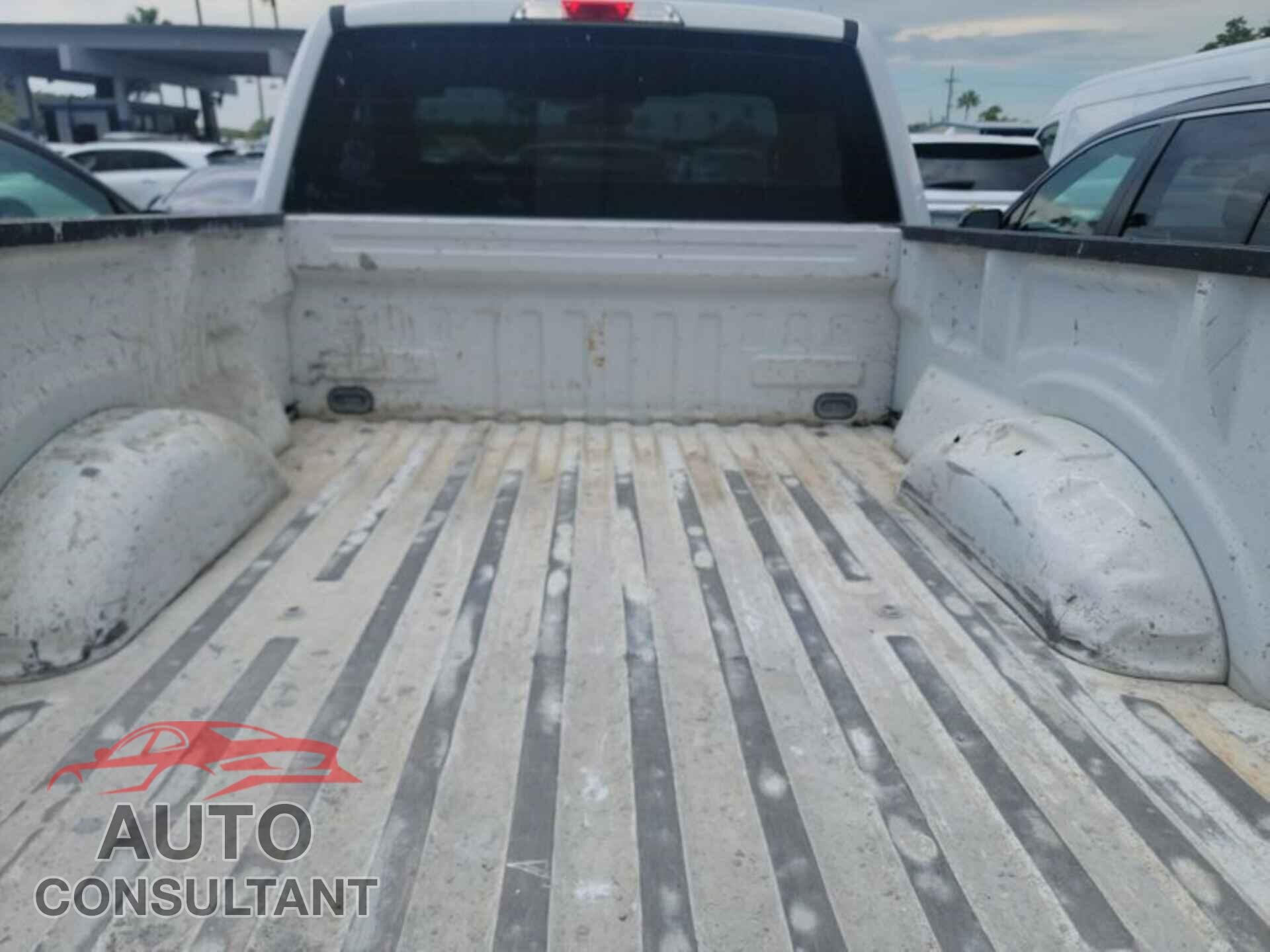 FORD F150 2018 - 1FTMF1CB4JFA19829