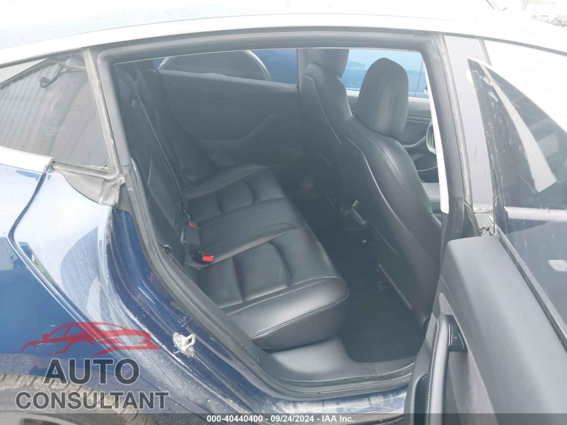 TESLA MODEL 3 2018 - 5YJ3E1EA6JF024733