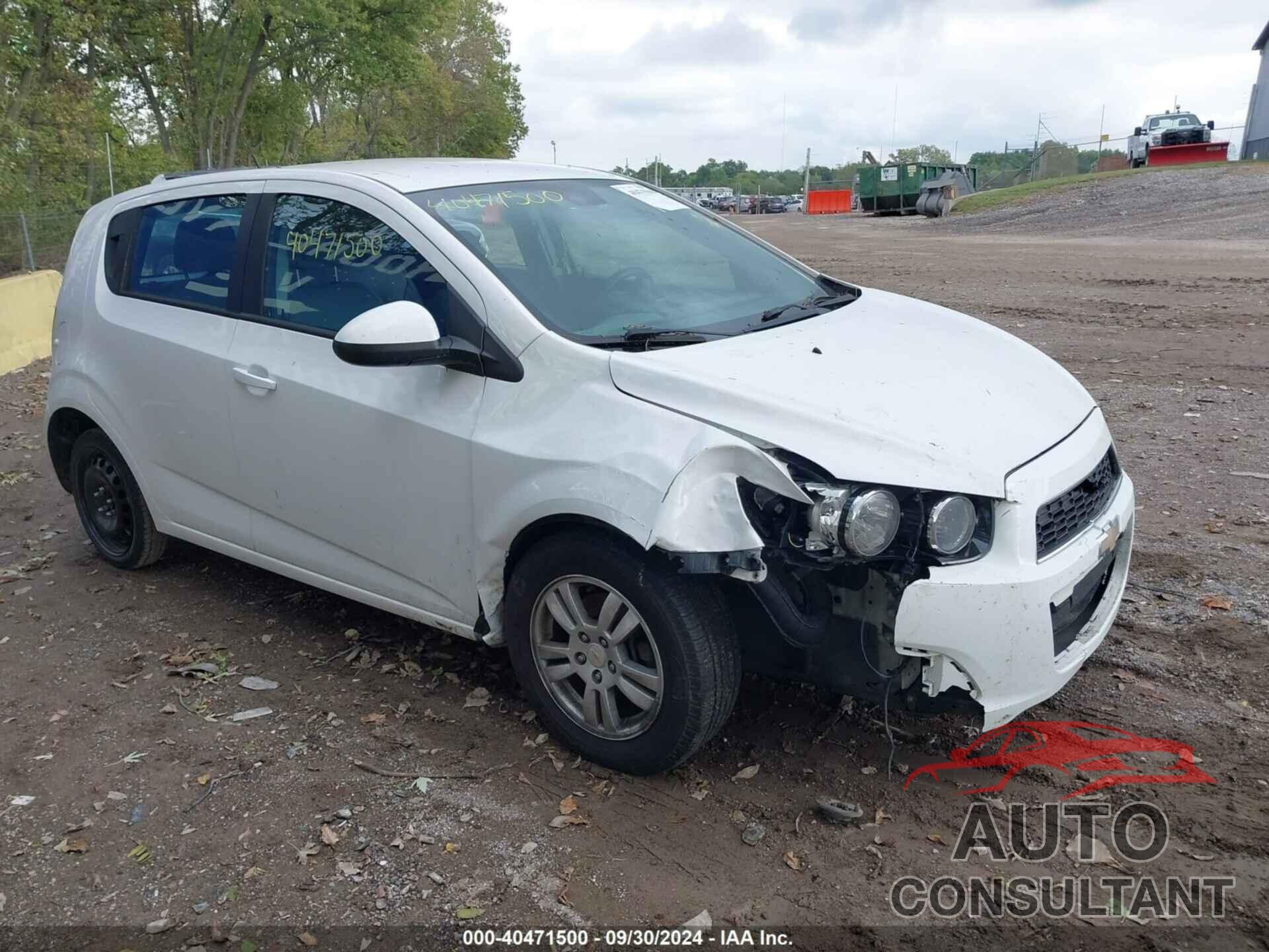 CHEVROLET SONIC 2012 - 1G1JA6SH8C4147065
