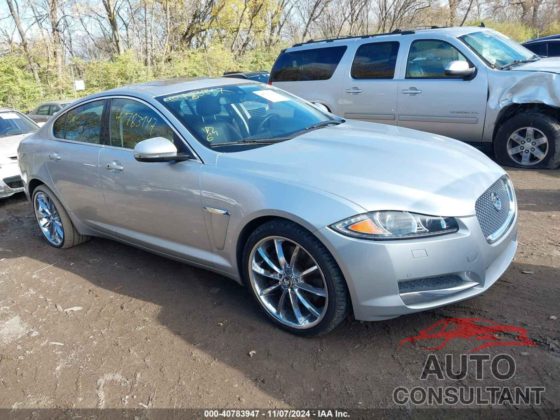 JAGUAR XF 2013 - SAJWJ0EF6D8S81203