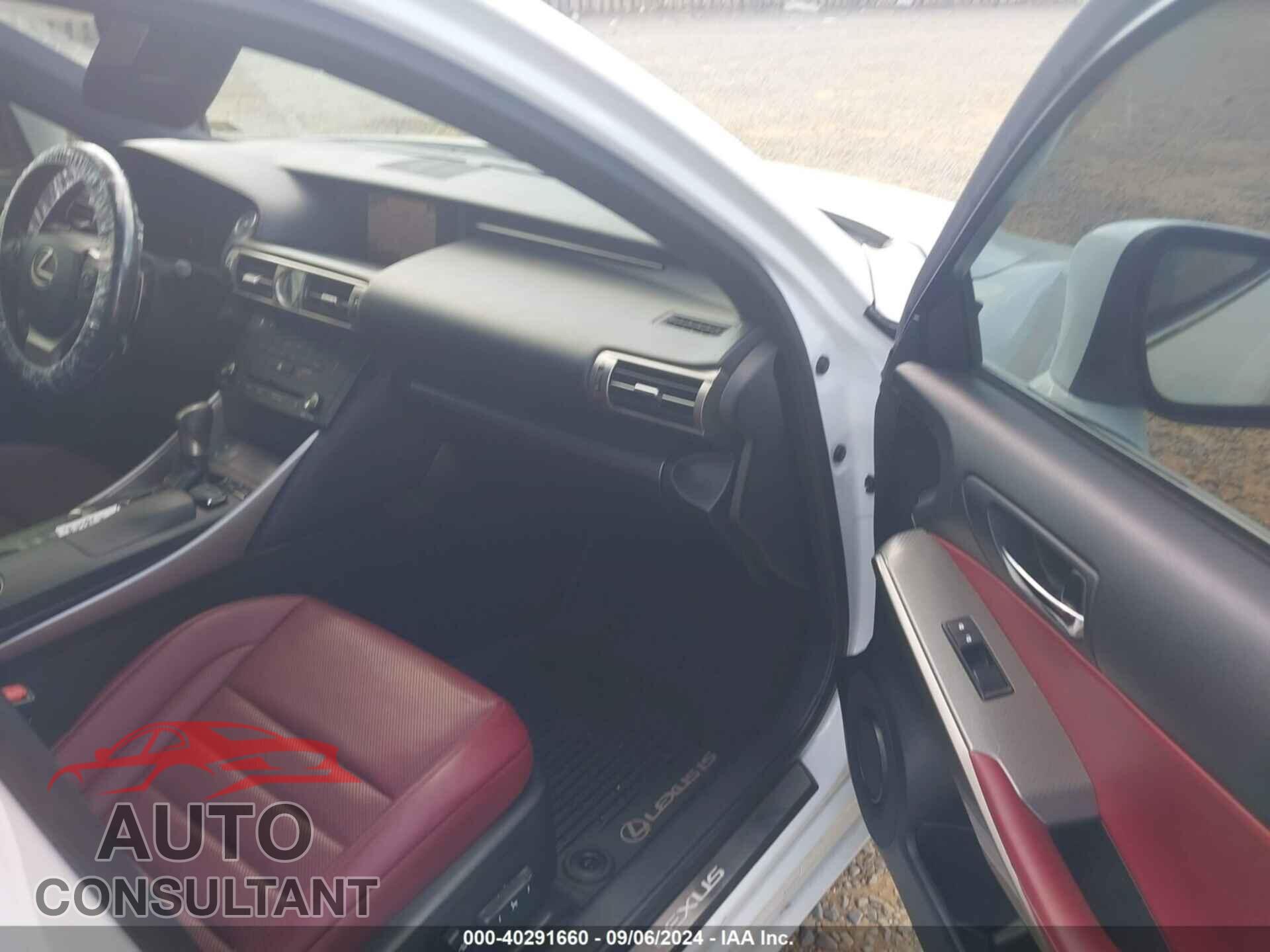 LEXUS IS 350 2016 - JTHCE1D28G5012067