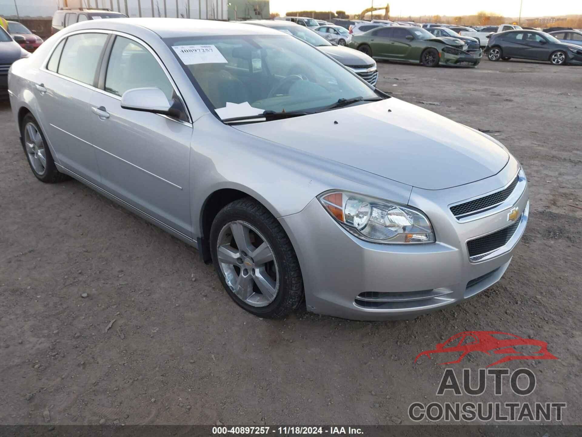 CHEVROLET MALIBU 2011 - 1G1ZD5E12BF253226