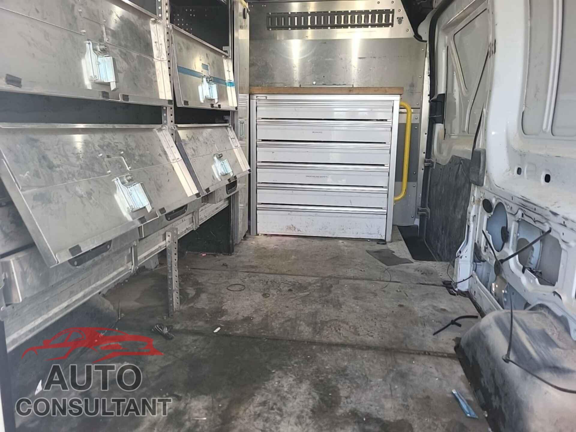 FORD TRANSIT 2020 - 1FTBR2C80LKA03212