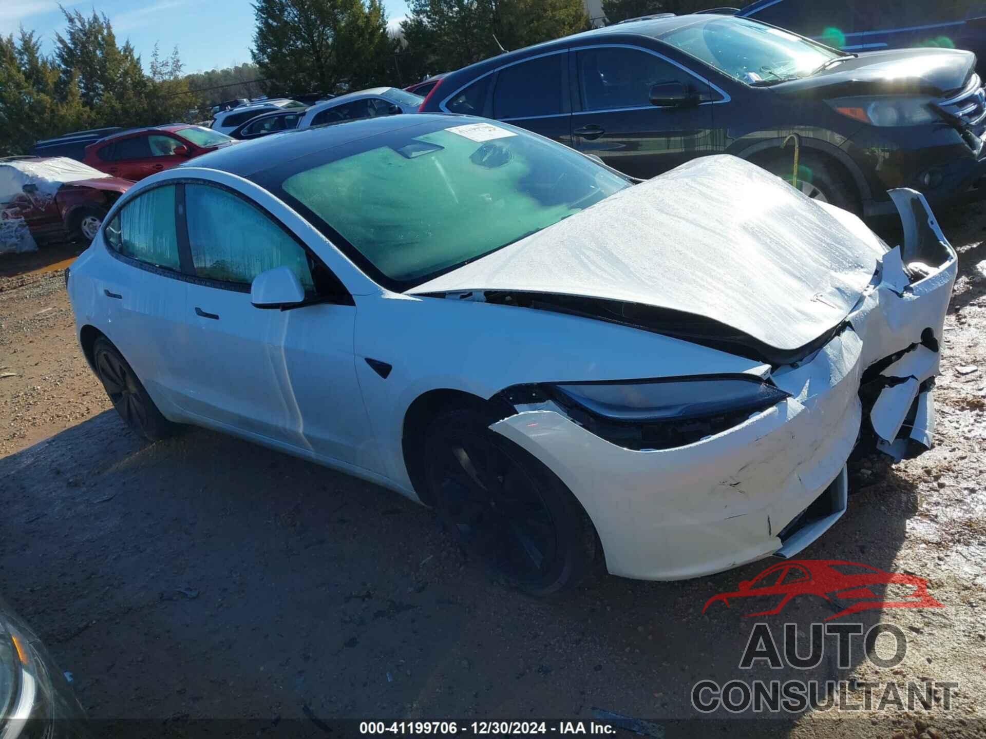 TESLA MODEL 3 2025 - 5YJ3E1EA6SF890367