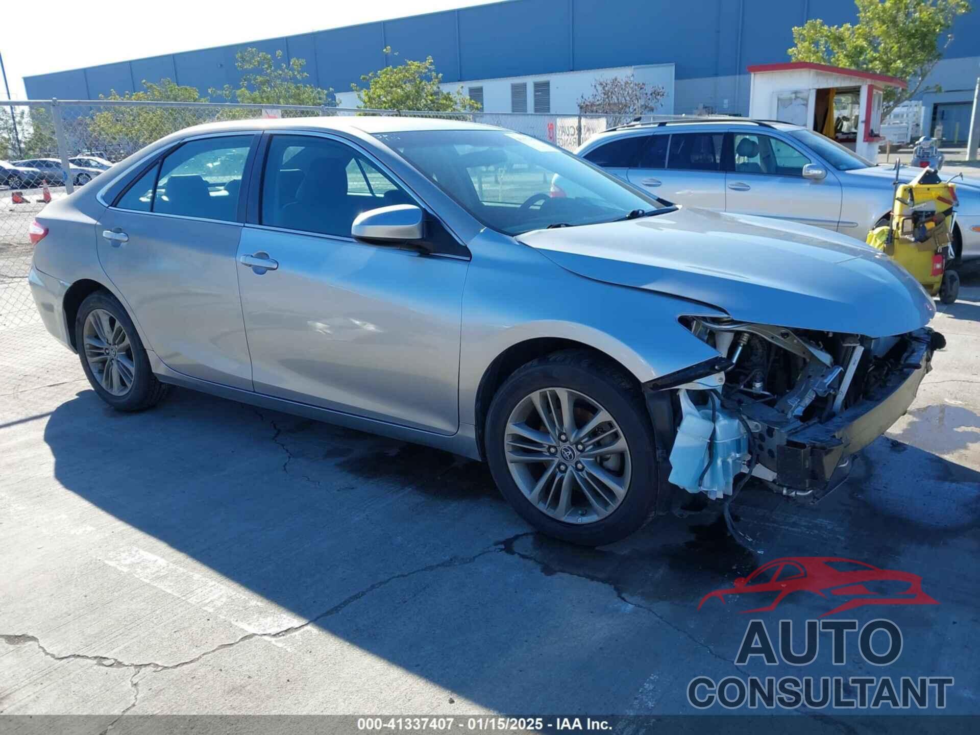TOYOTA CAMRY 2015 - 4T1BF1FK4FU062648