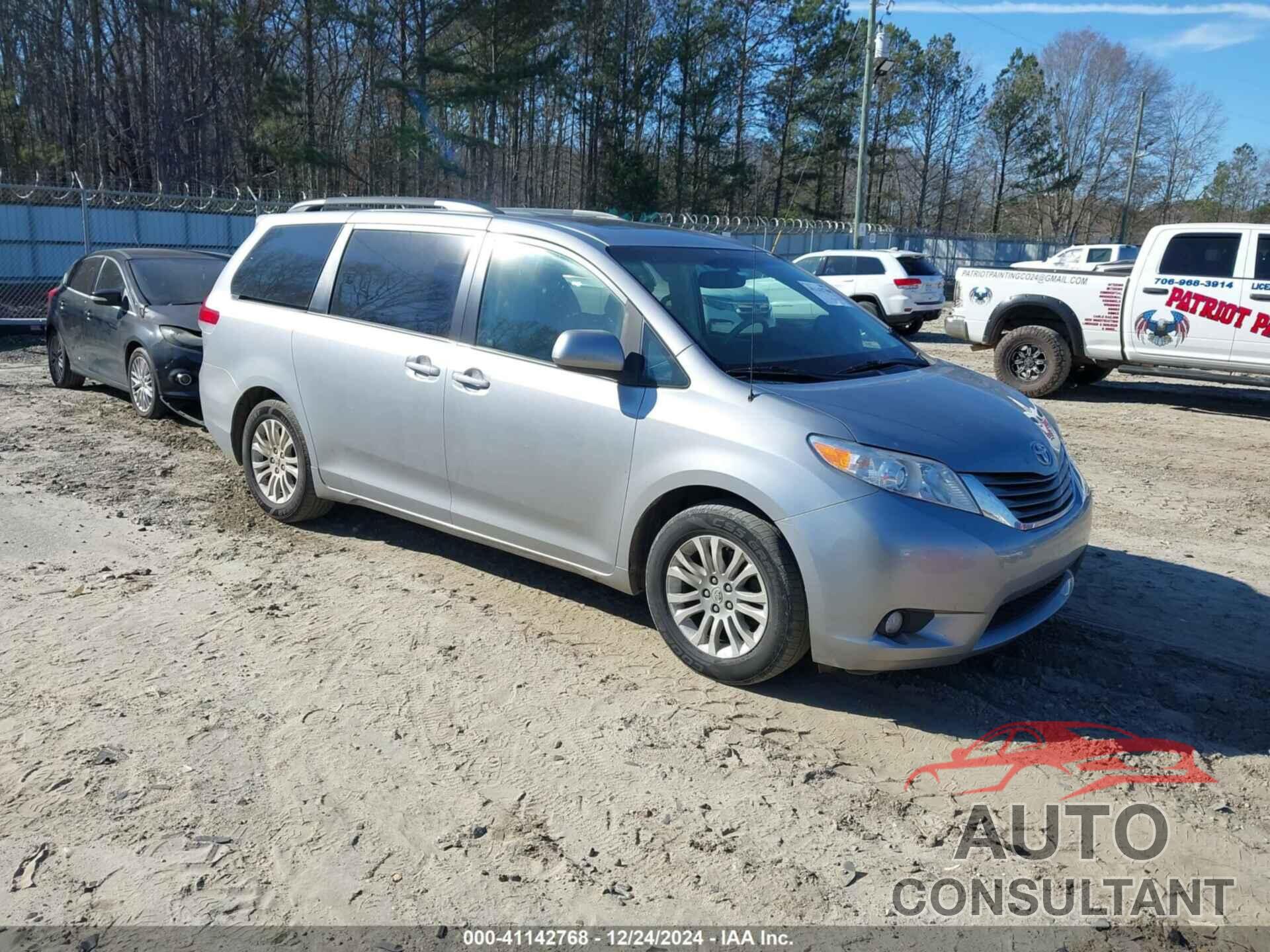 TOYOTA SIENNA 2012 - 5TDYK3DC2CS271503