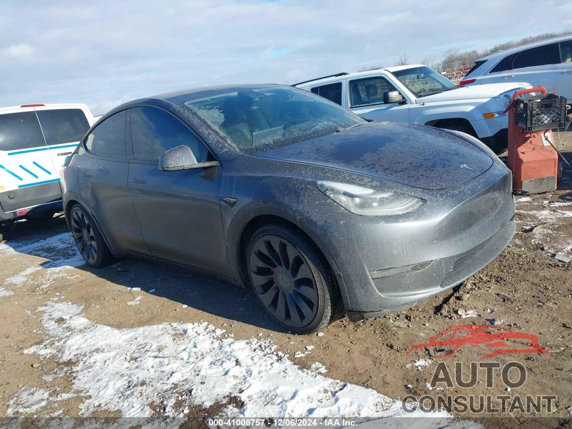 TESLA MODEL Y 2020 - 5YJYGDEF6LF001453