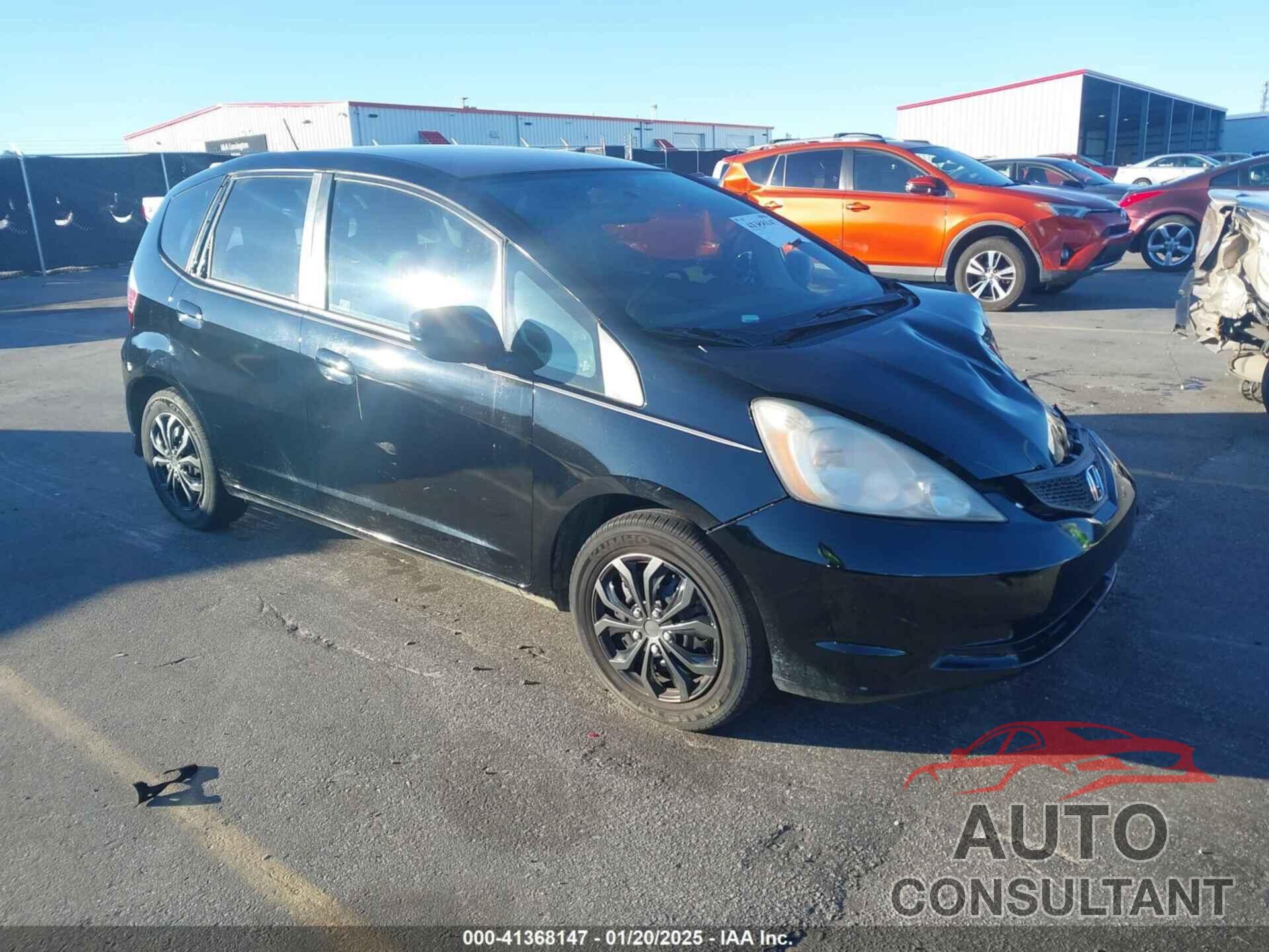 HONDA FIT 2013 - JHMGE8H33DC065120